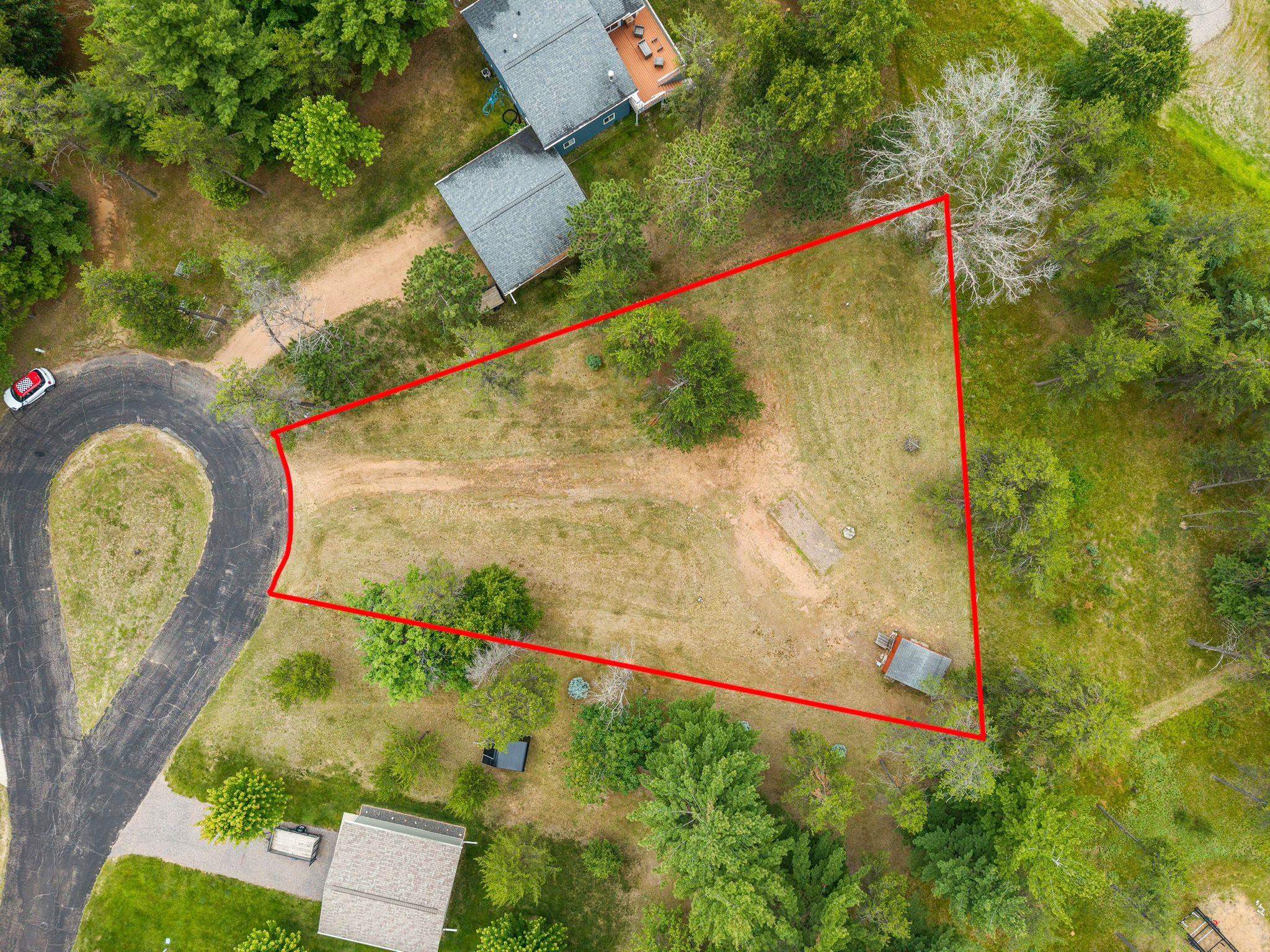 325 YORK Court property preview photograph