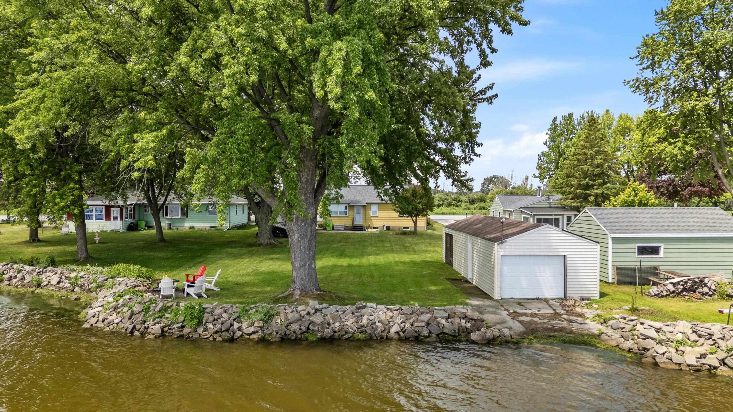 N9363 LAKESHORE Drive property preview photograph