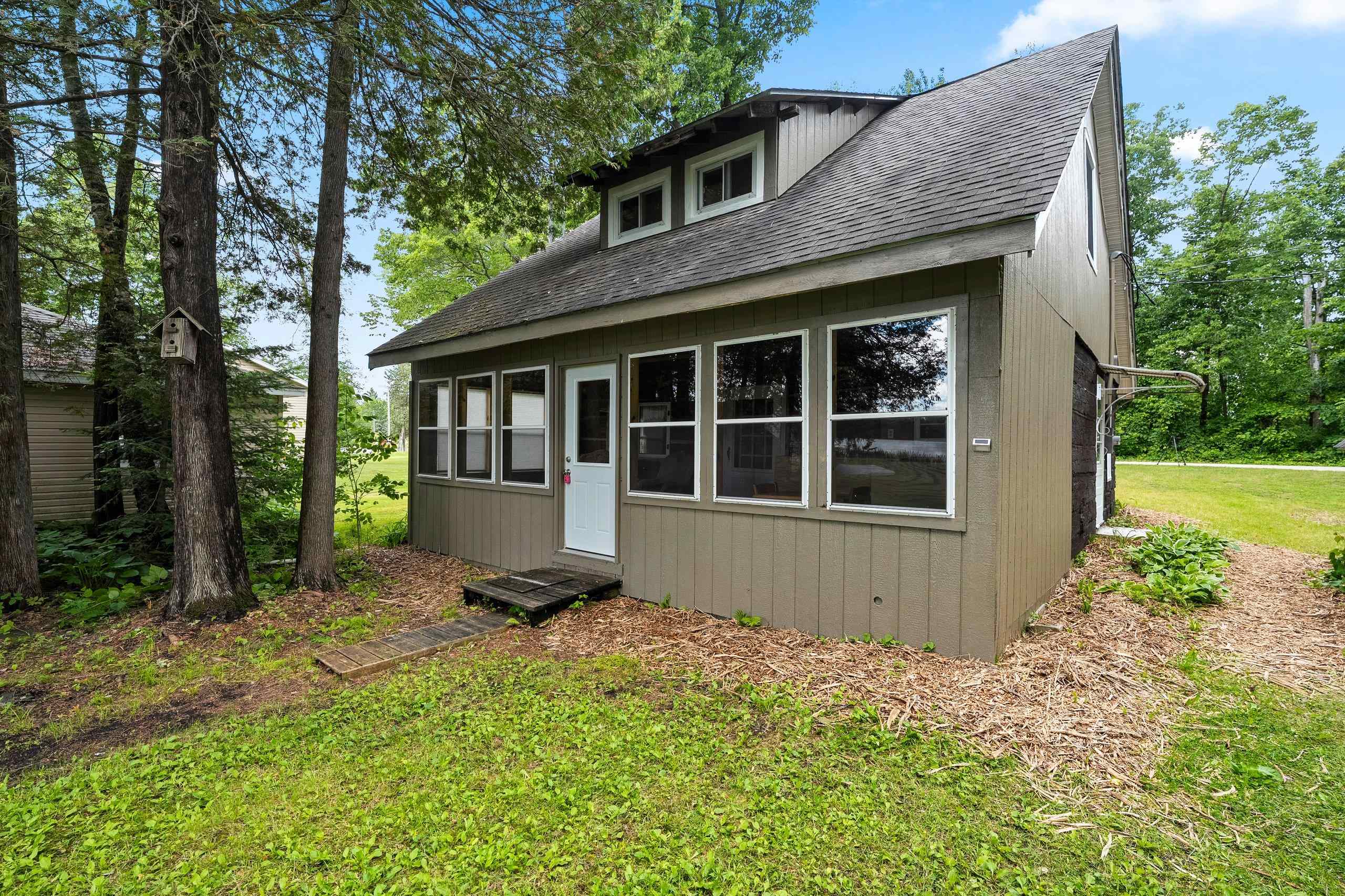 10882 WESCOTT LAKE Road property preview photograph