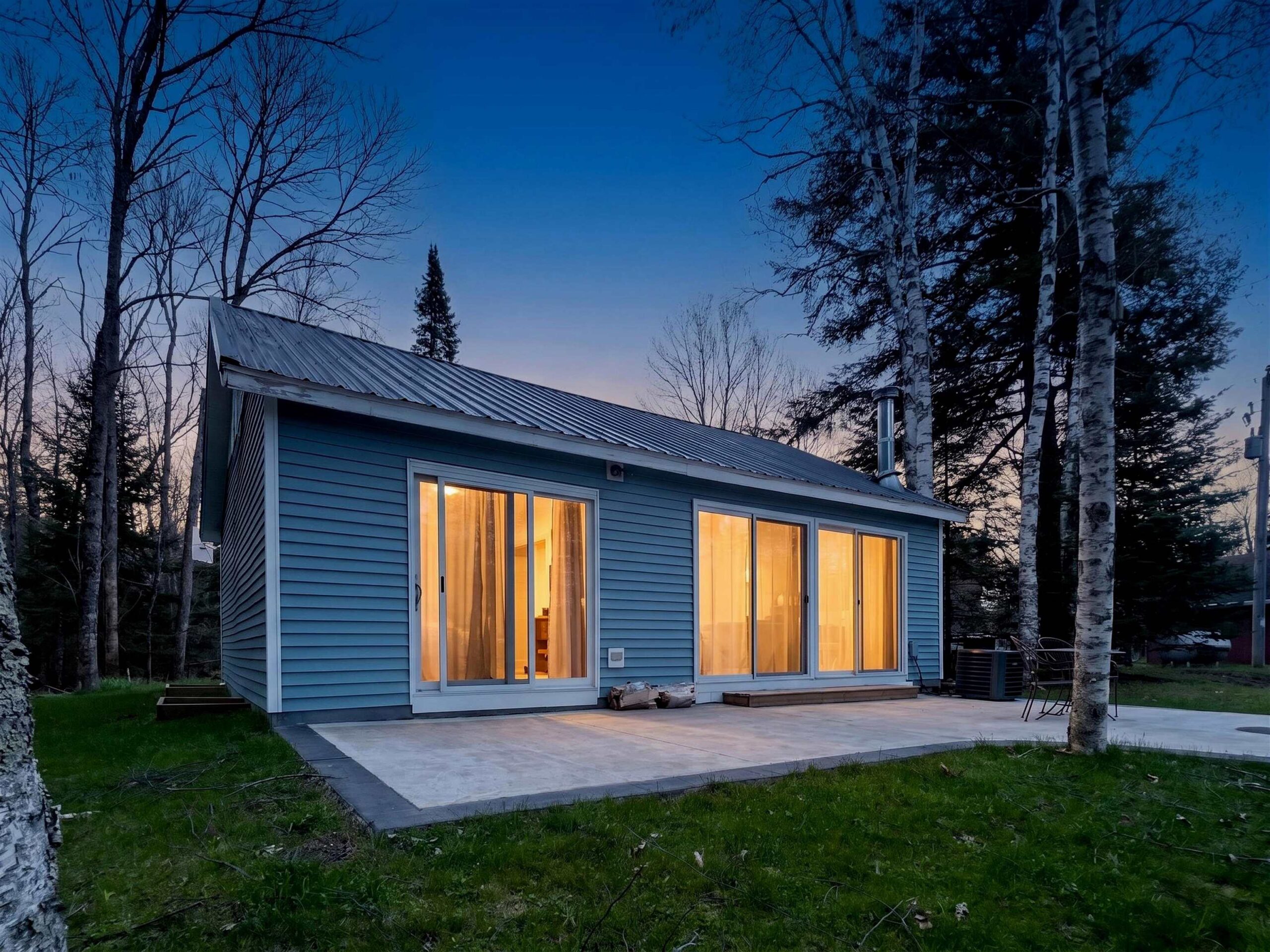 N11415 EAST SHORE Road property preview photograph