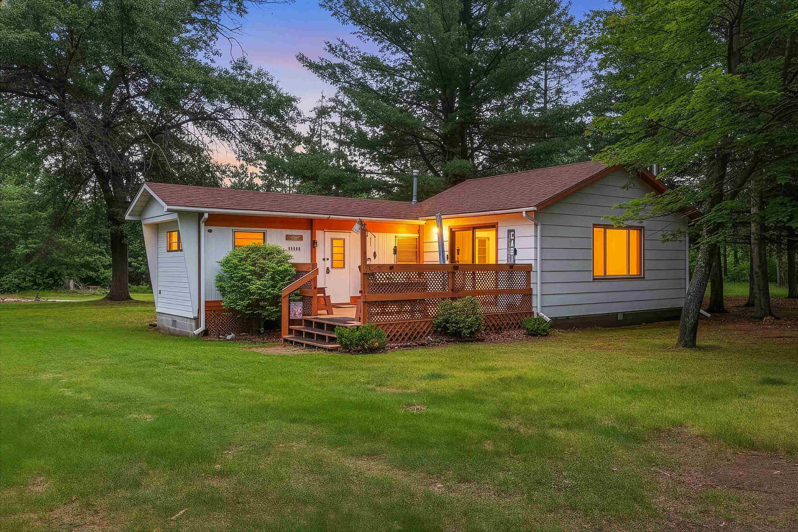 W12906 VALARY Lane property preview photograph