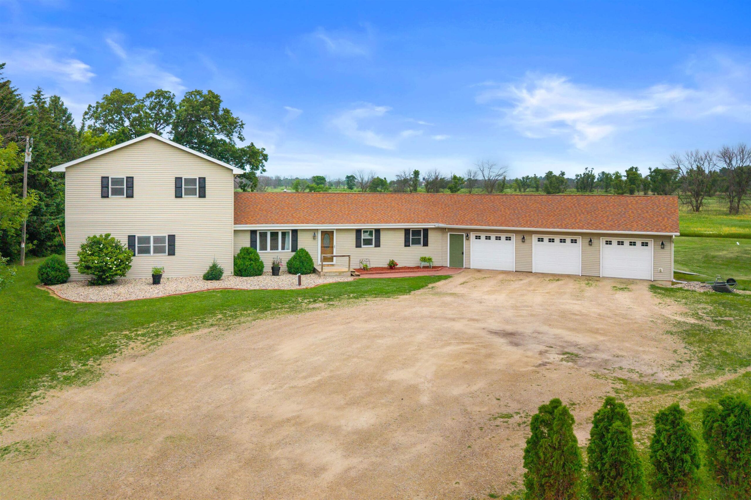 9670 STATE ROAD 21 property preview photograph