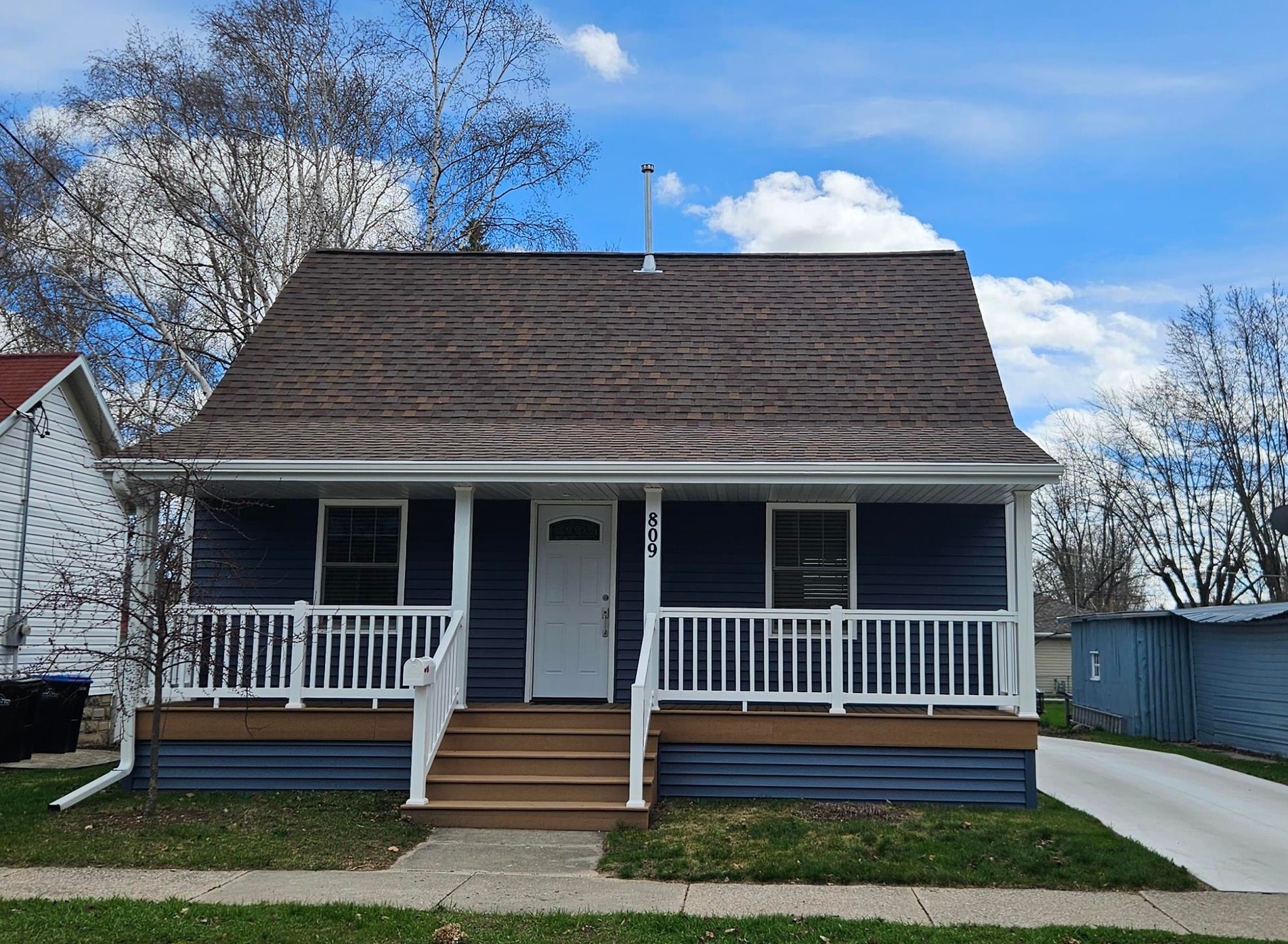 809 QUINCY Street property preview photograph