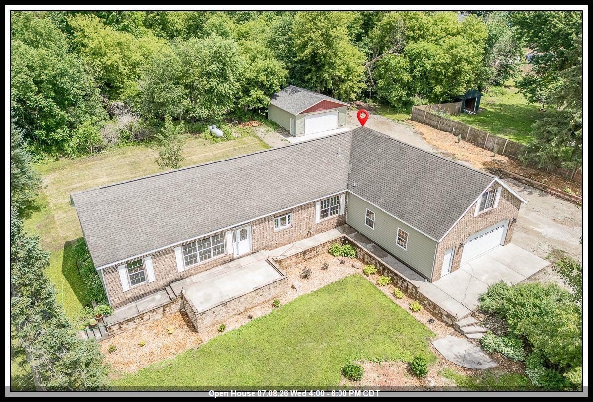 N4816 COUNTY ROAD B property preview photograph