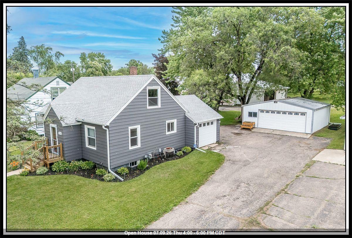 1118 DEPOT Street property preview photograph