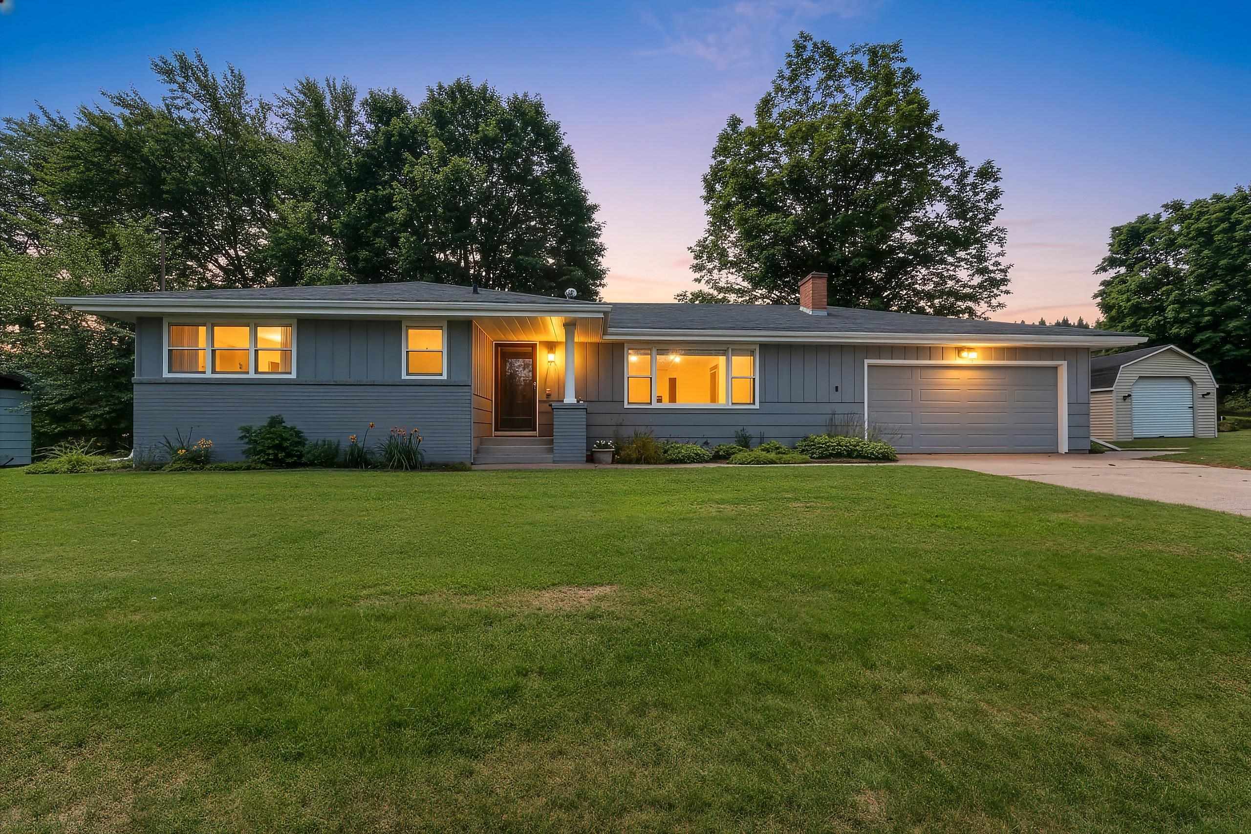 419 W RAMSDELL Street property preview photograph