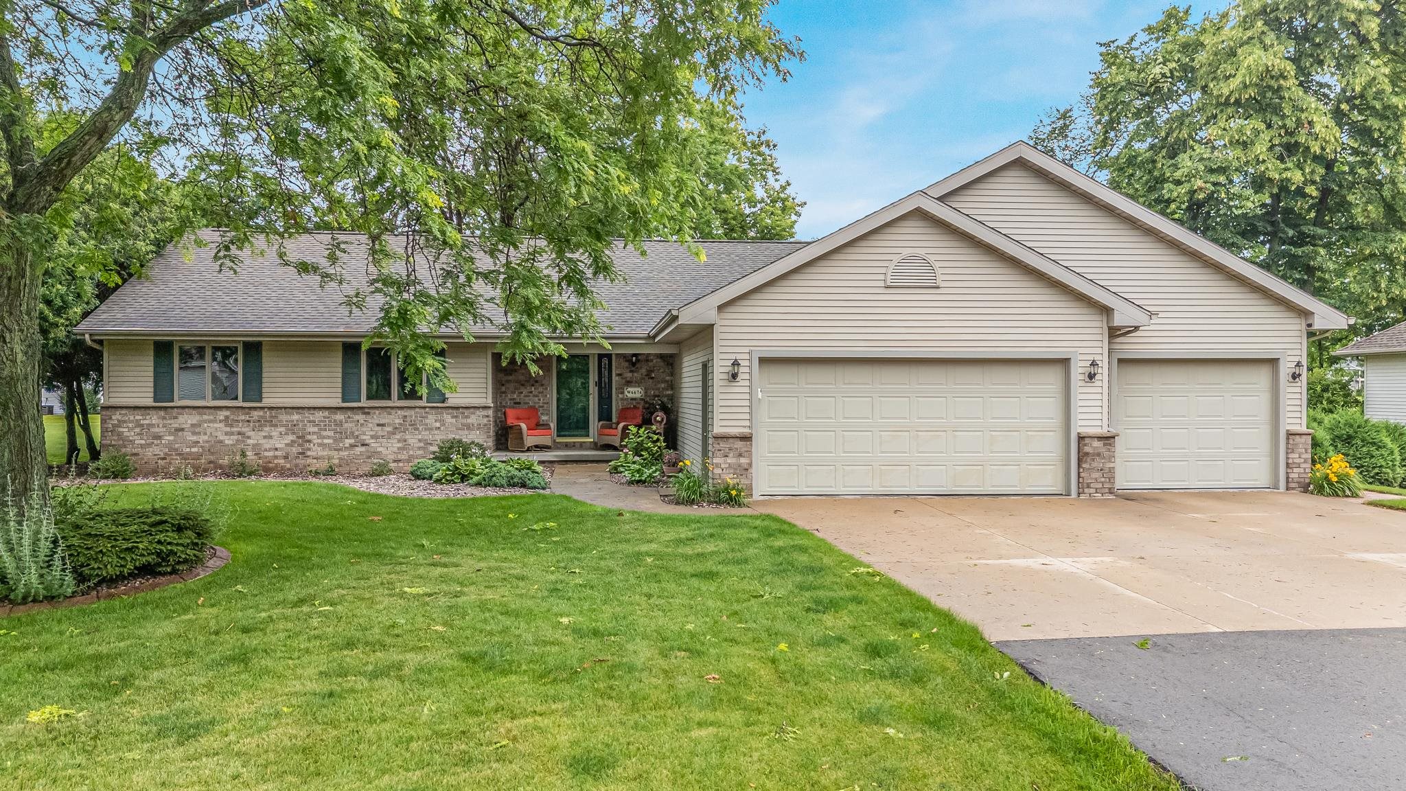 W6674 CEDAR RIDGE Drive property preview photograph