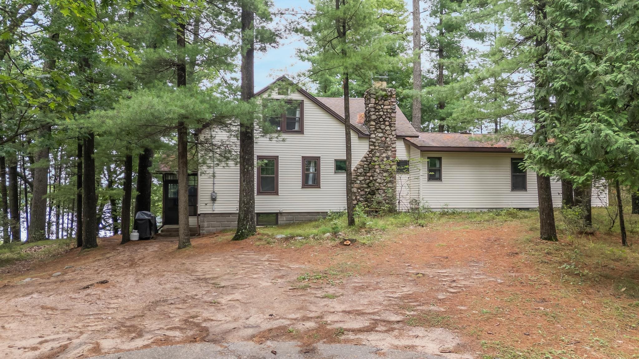 N2286 FERN Avenue property preview photograph