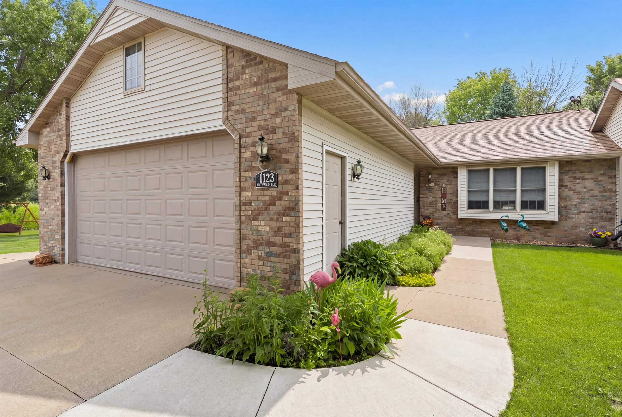 1123 STILLMEADOW Lane property preview photograph