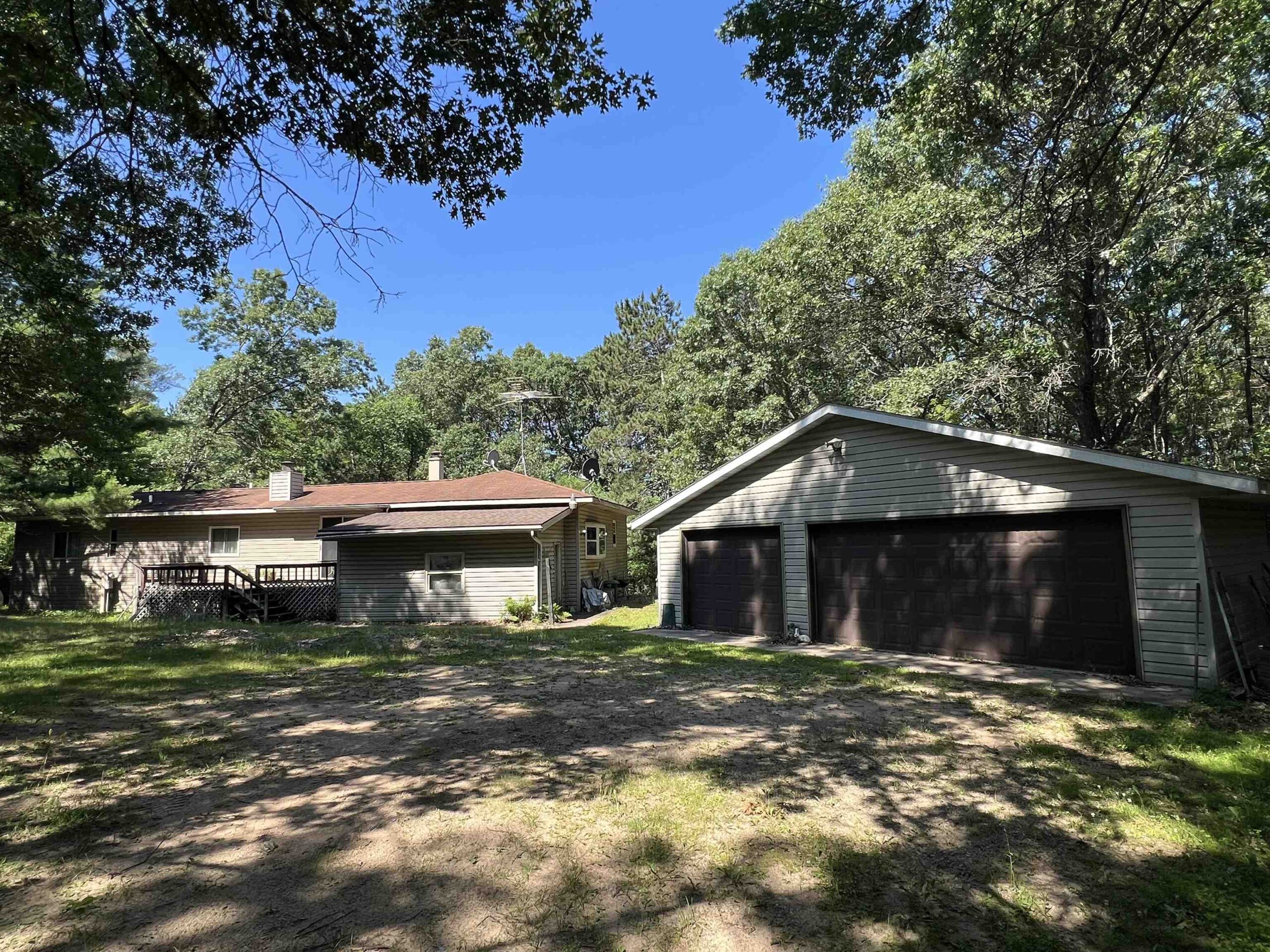 N143 PINE Lane property preview photograph
