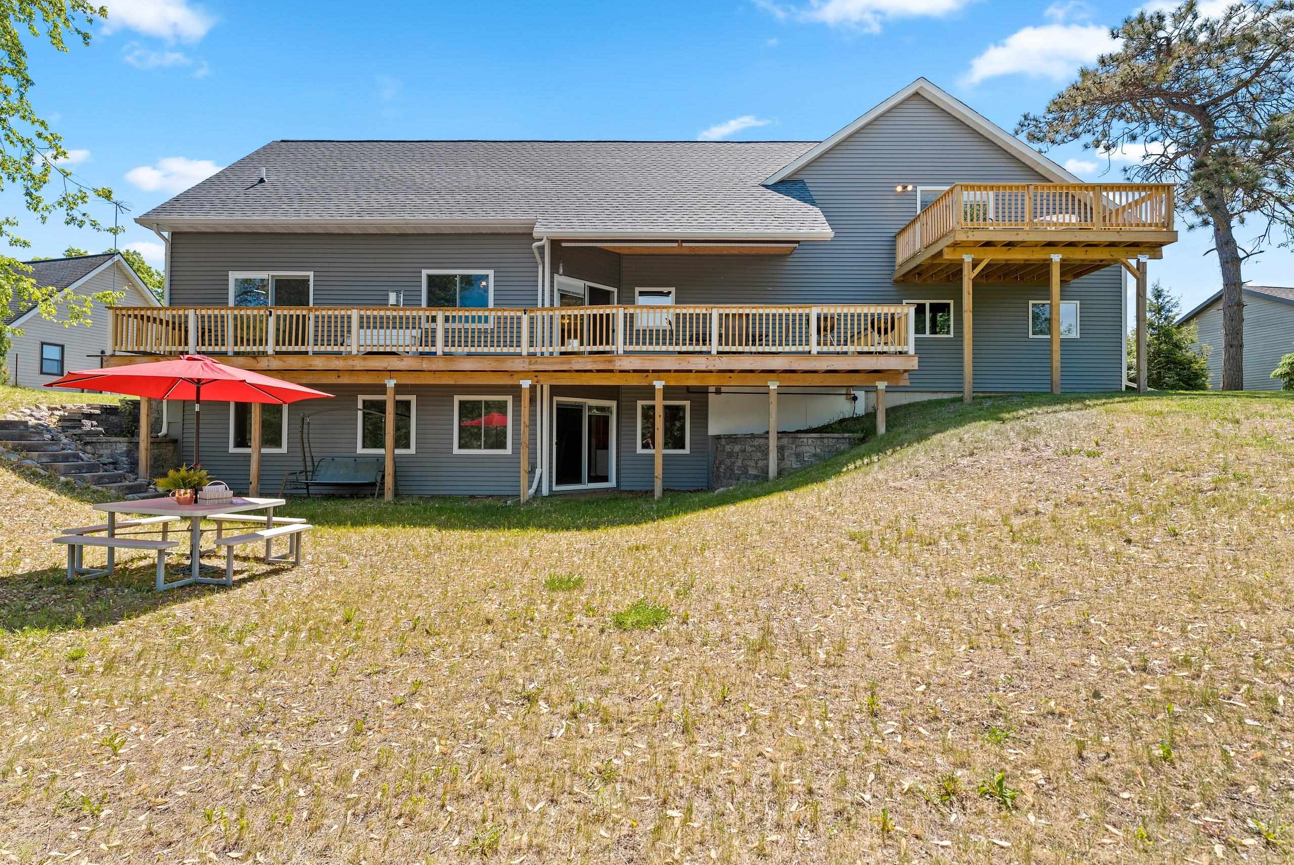 N1252 MORNING STAR Road property preview photograph