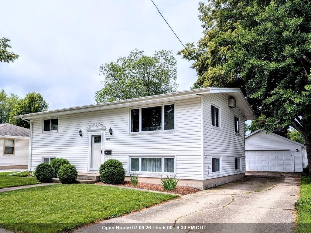 1407 S KERNAN Avenue property preview photograph