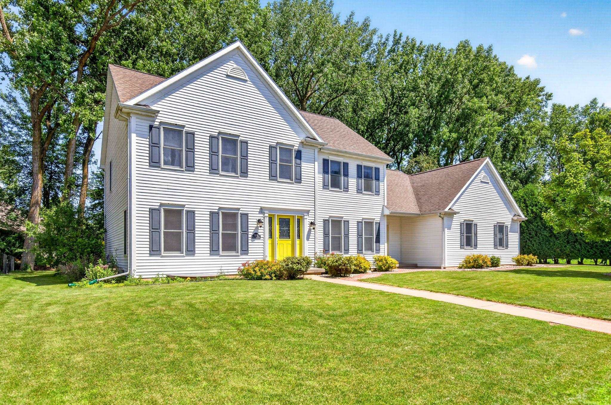 2415 MAPLE GROVE Drive property preview photograph