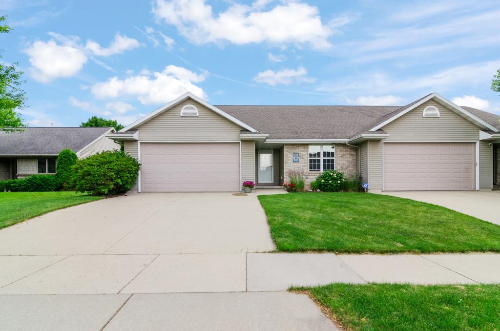 4813 APPLE Road property preview photograph
