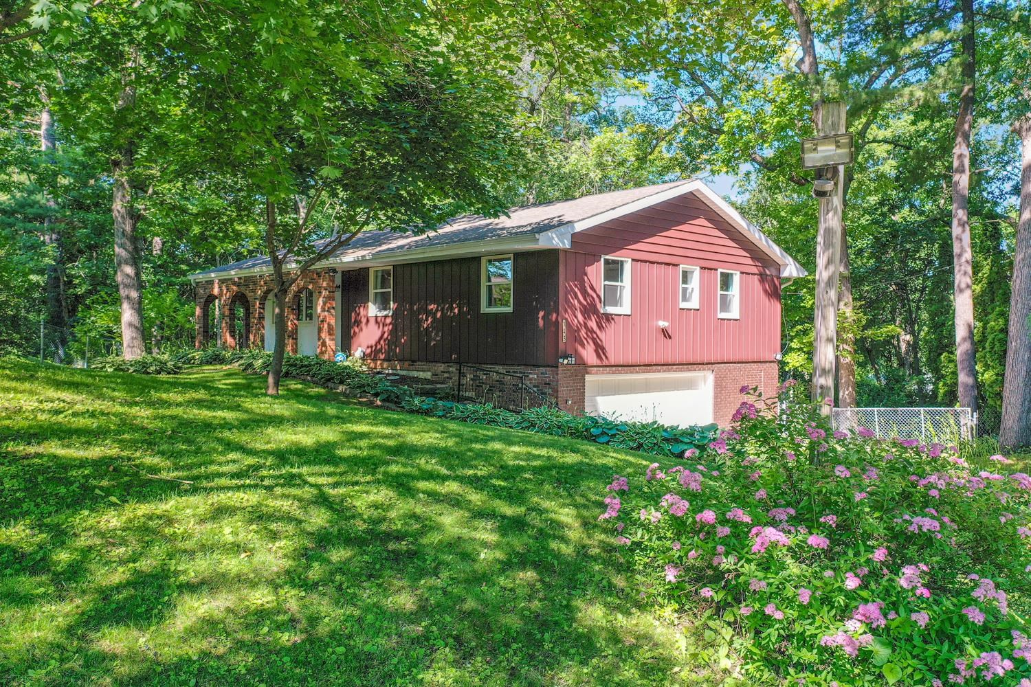 143 COLT Court property preview photograph