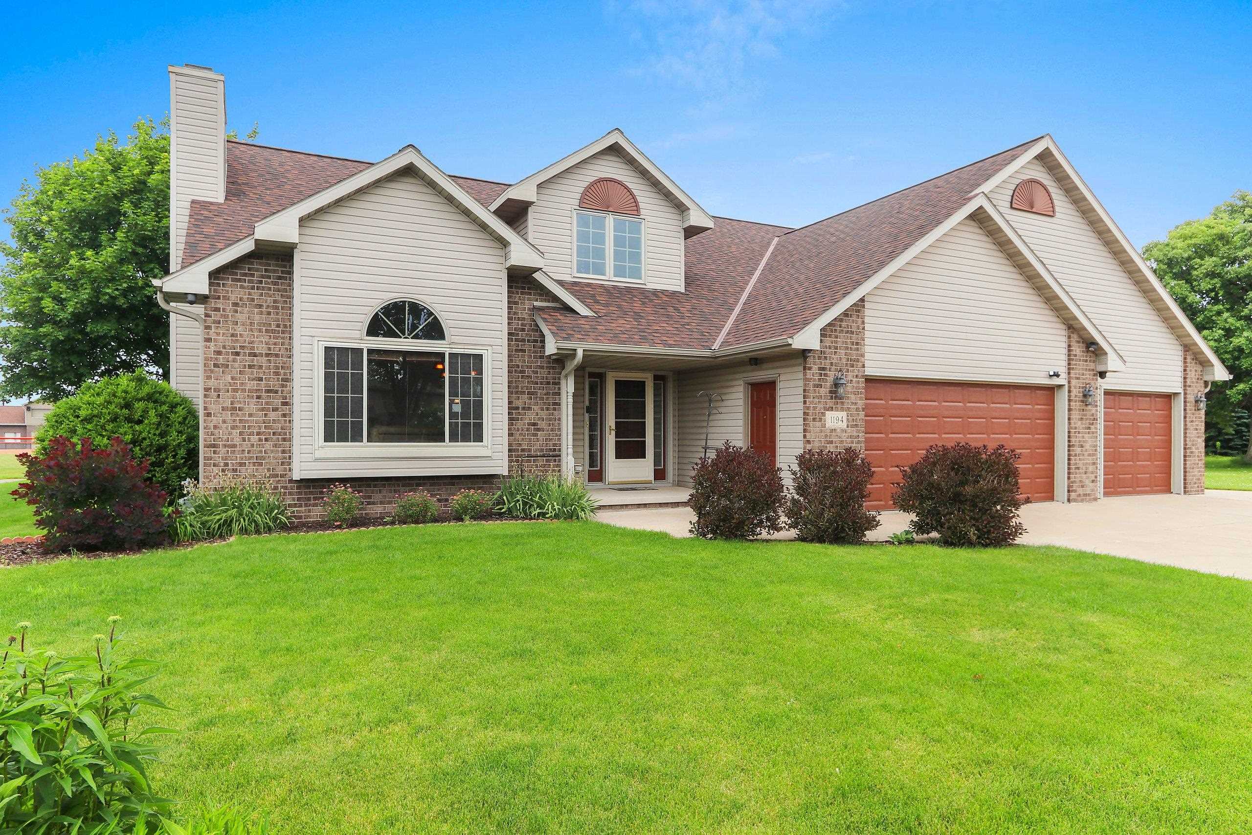 1194 MEADOW VIEW Lane property preview photograph