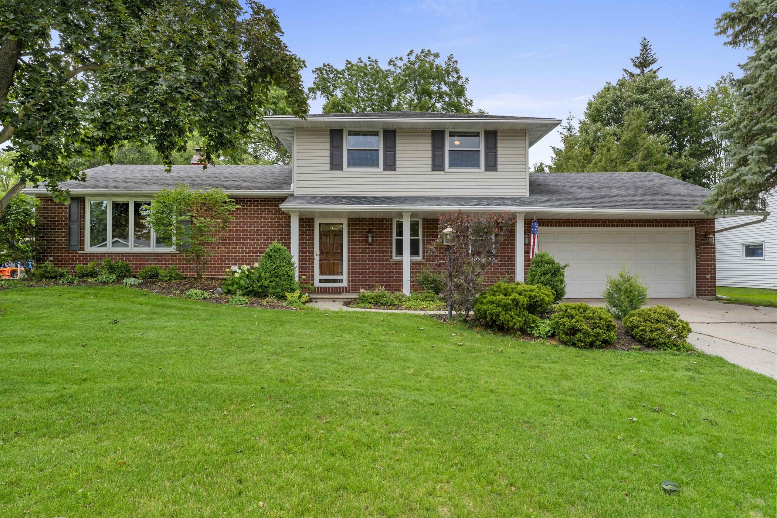 619 SARATOGA Street property preview photograph