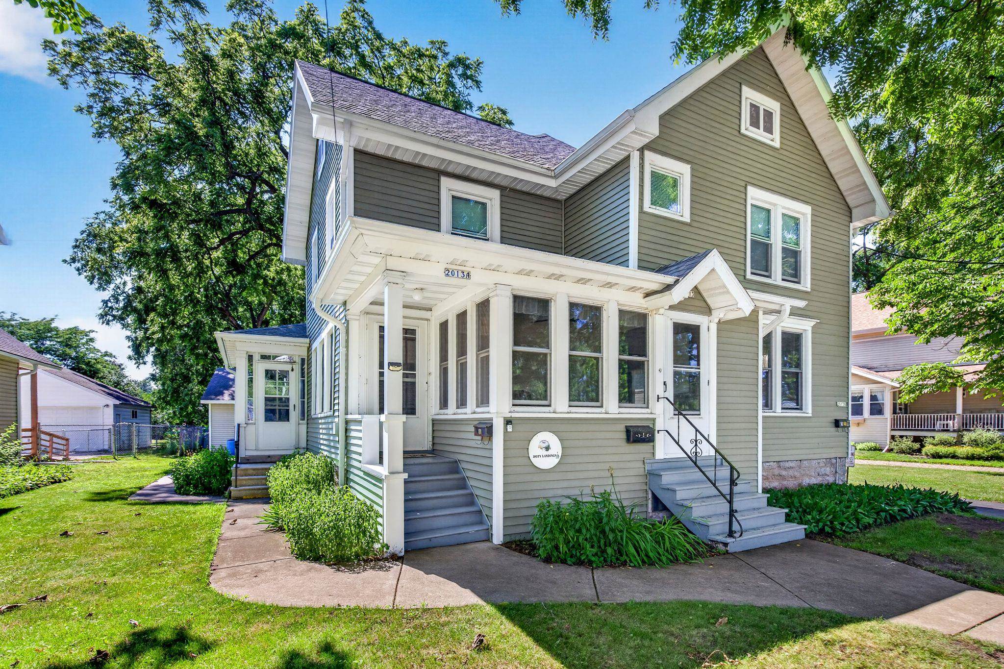 2013 DOTY Street property preview photograph