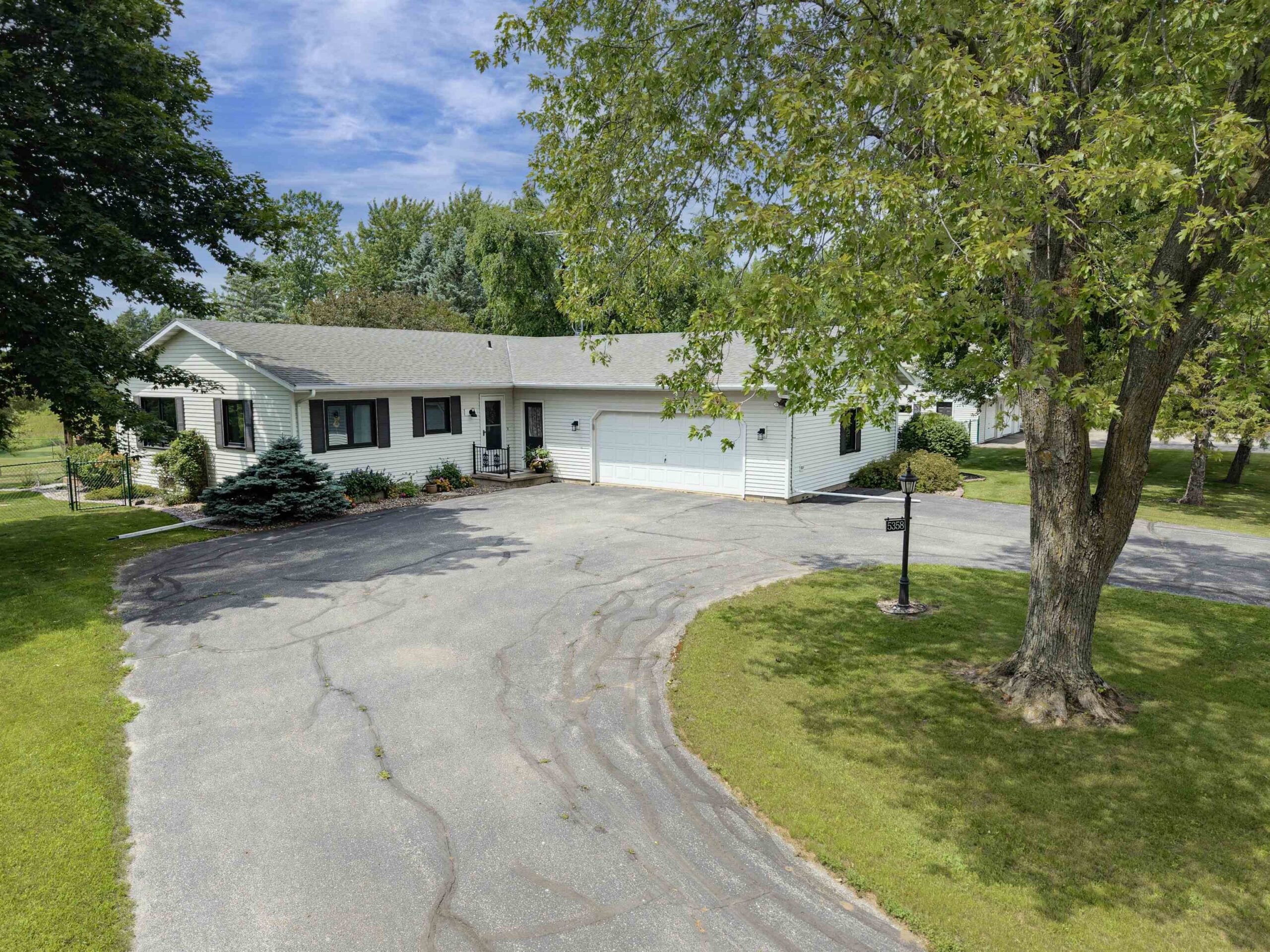 W5358 COUNTY ROAD A property preview photograph