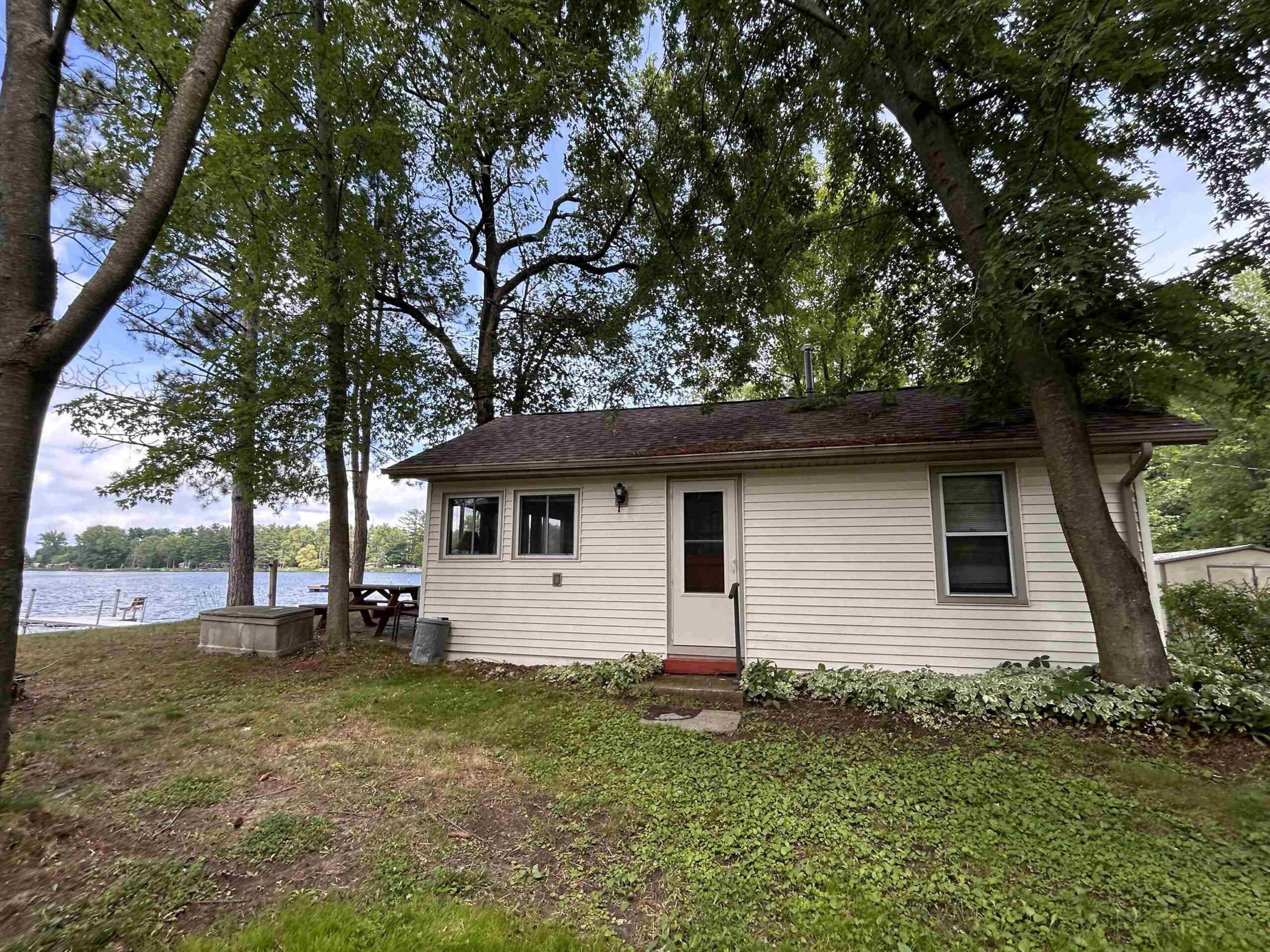 W8436 MIELKE WAY Road property preview photograph
