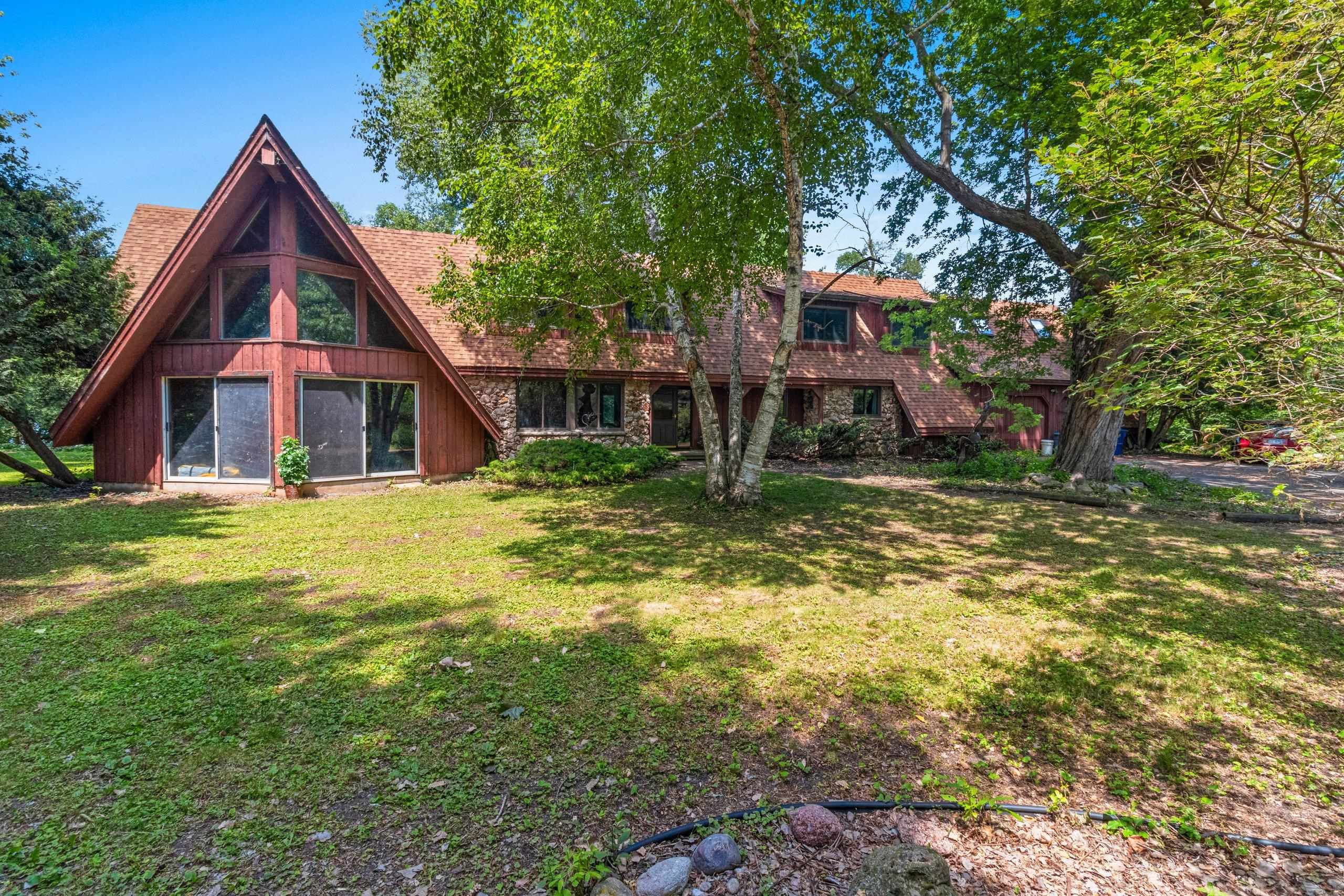 200 LAKE Road property preview photograph