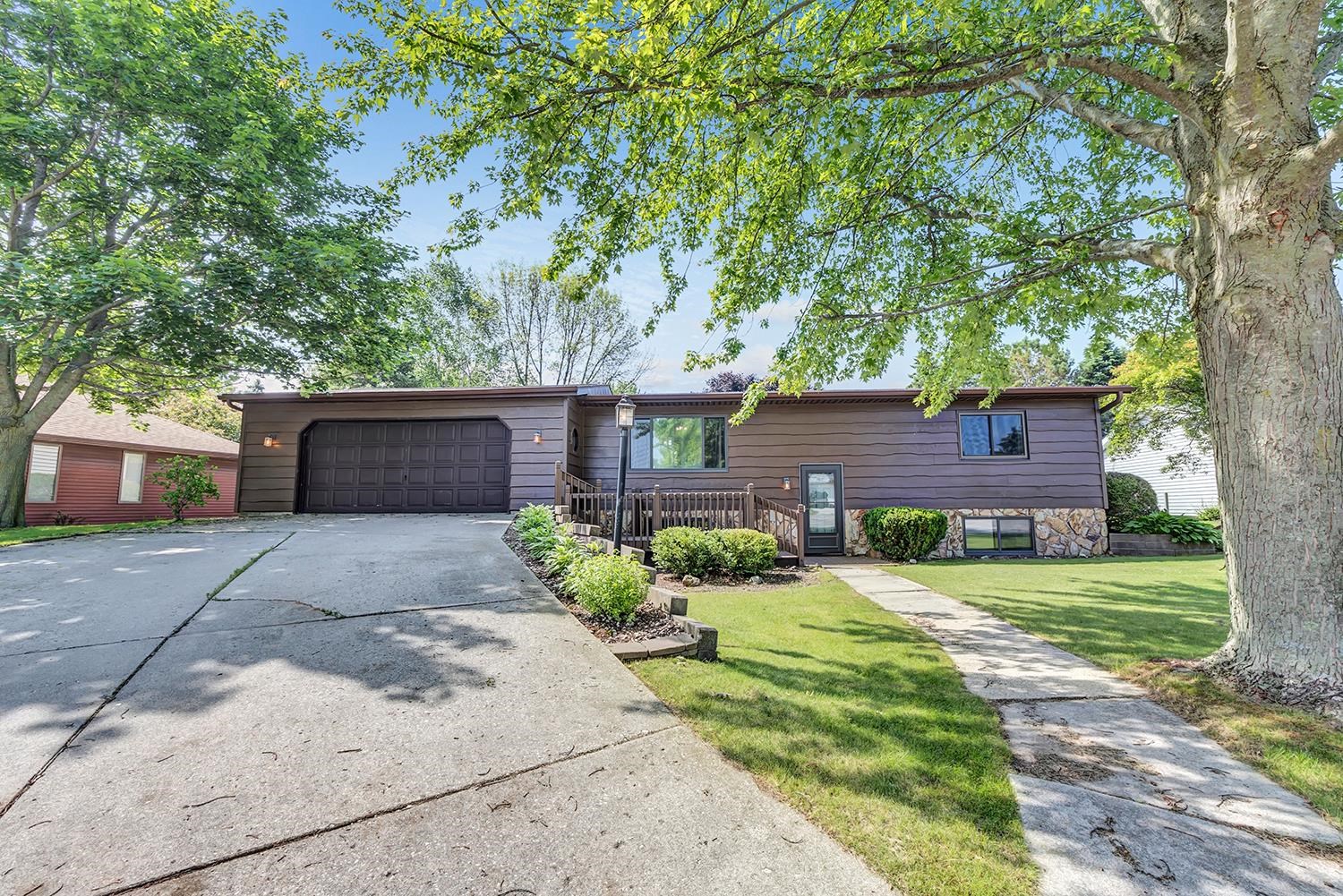 1315 SUNRISE Court property preview photograph