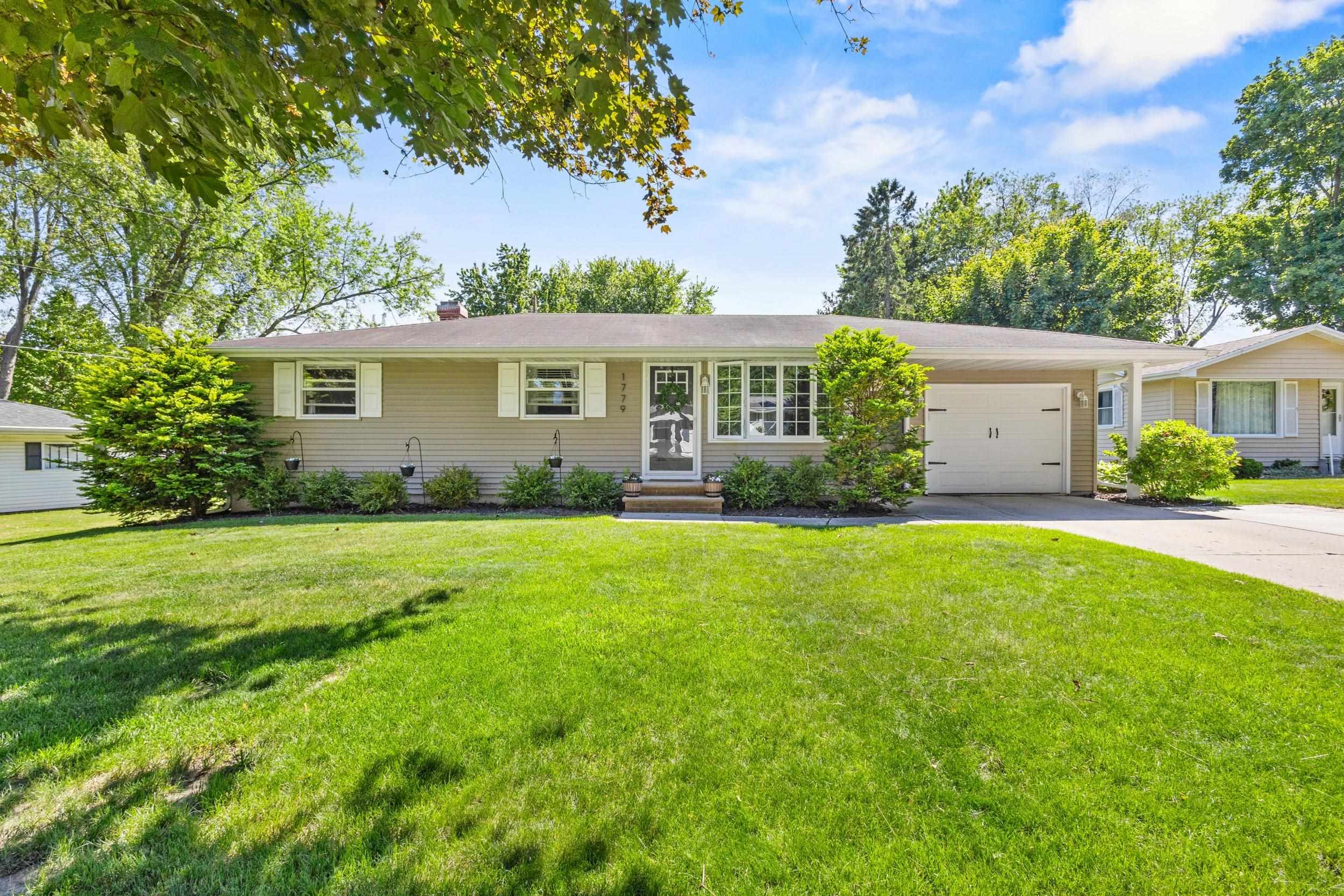 1779 ASBURY Circle property preview photograph