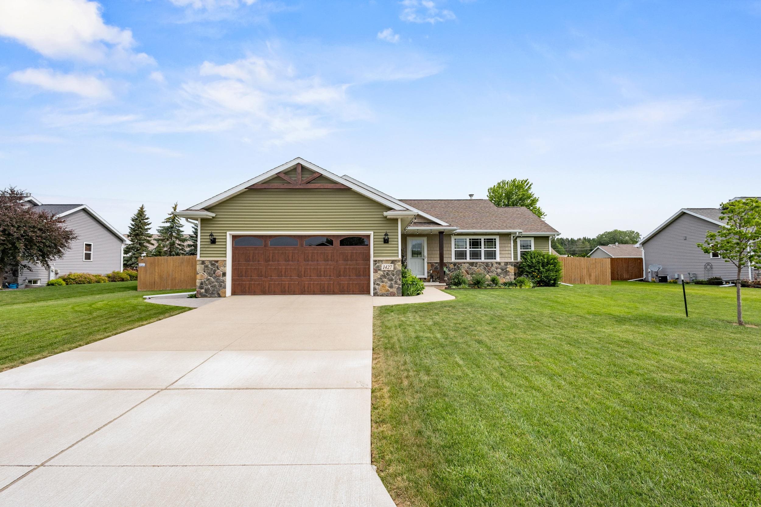1427 ANTHEM Drive property preview photograph