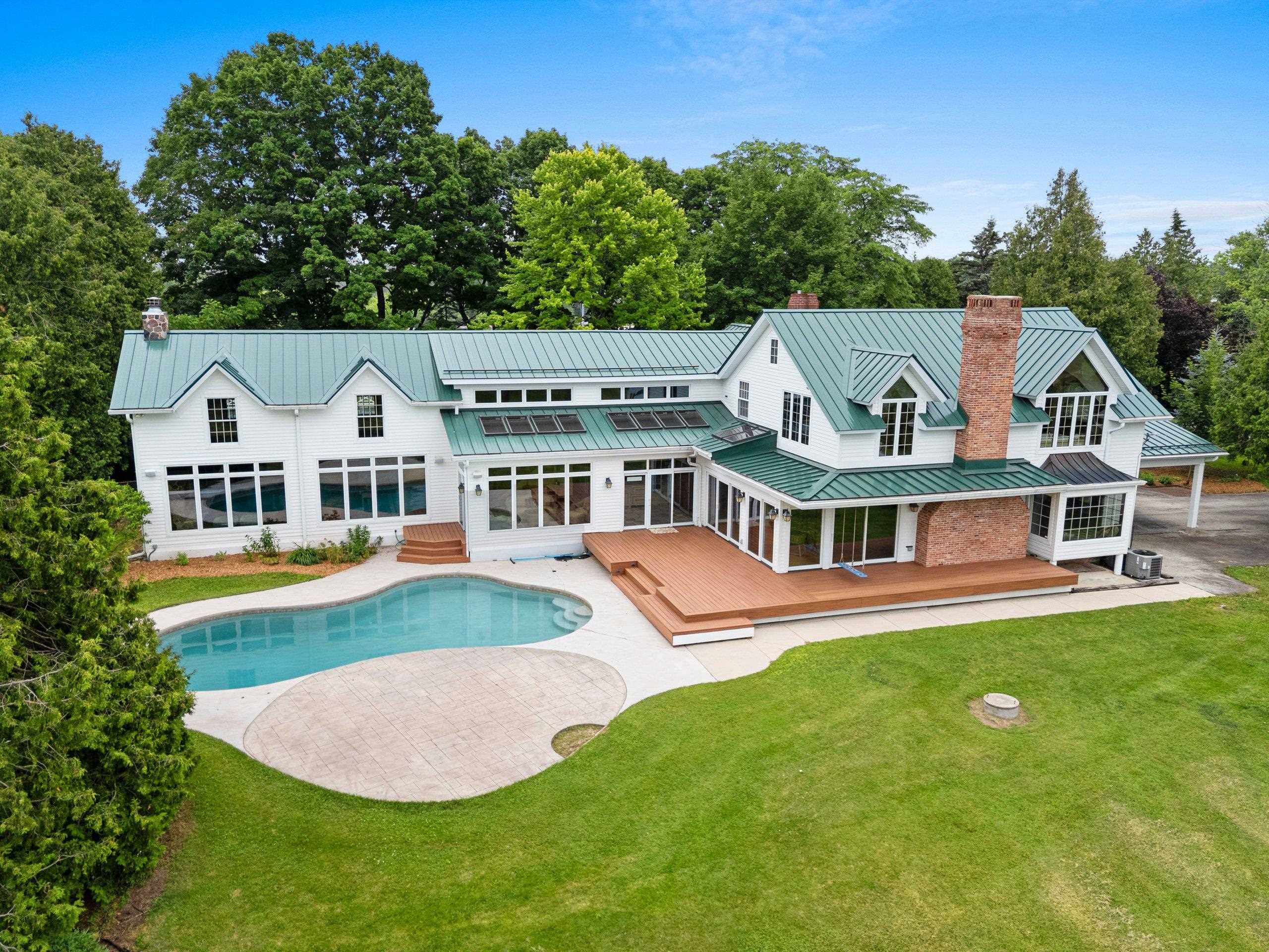 5620 GALUSKA Road property preview photograph