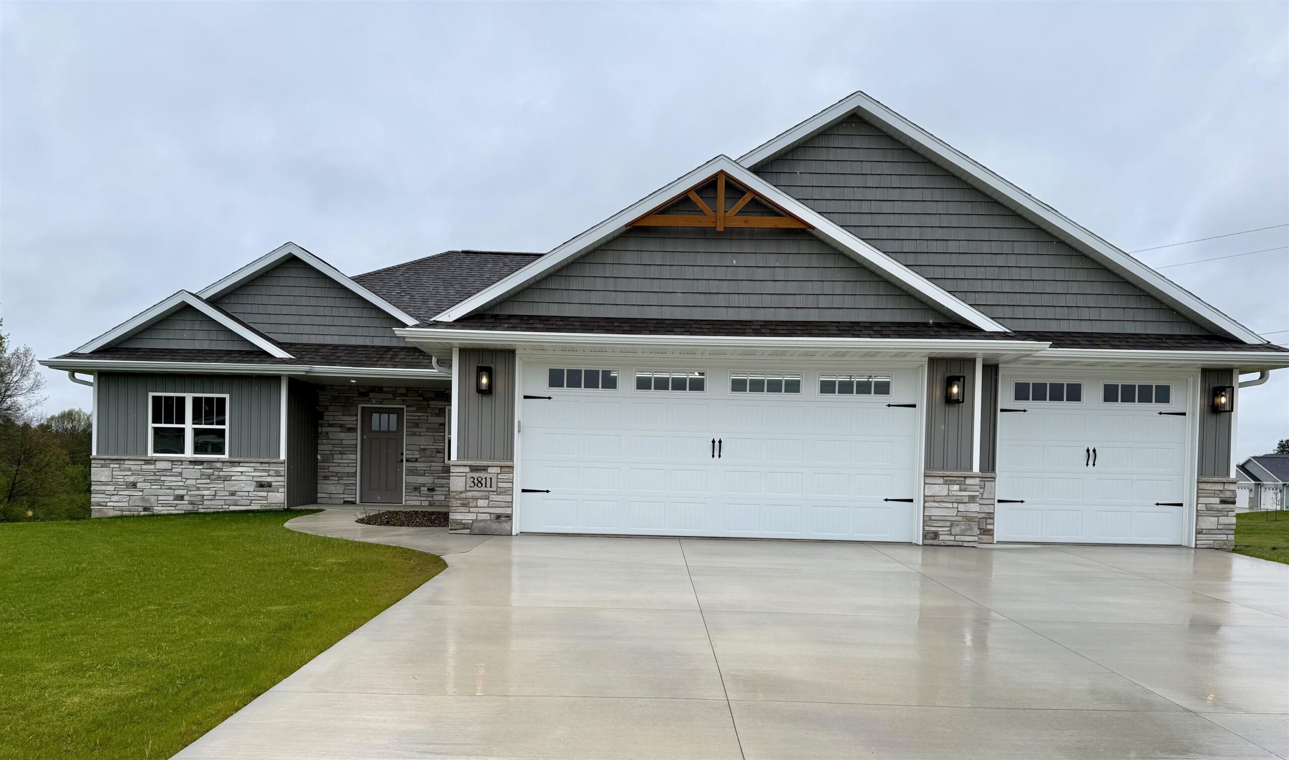 3811 COOPER Court property preview photograph