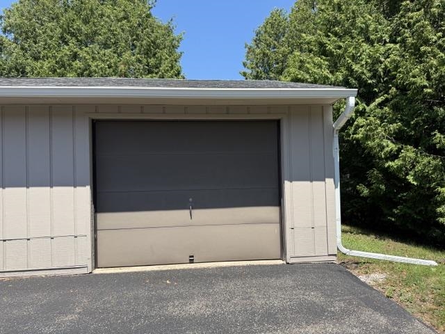 10628 SISTER BLUFF Drive property preview photograph