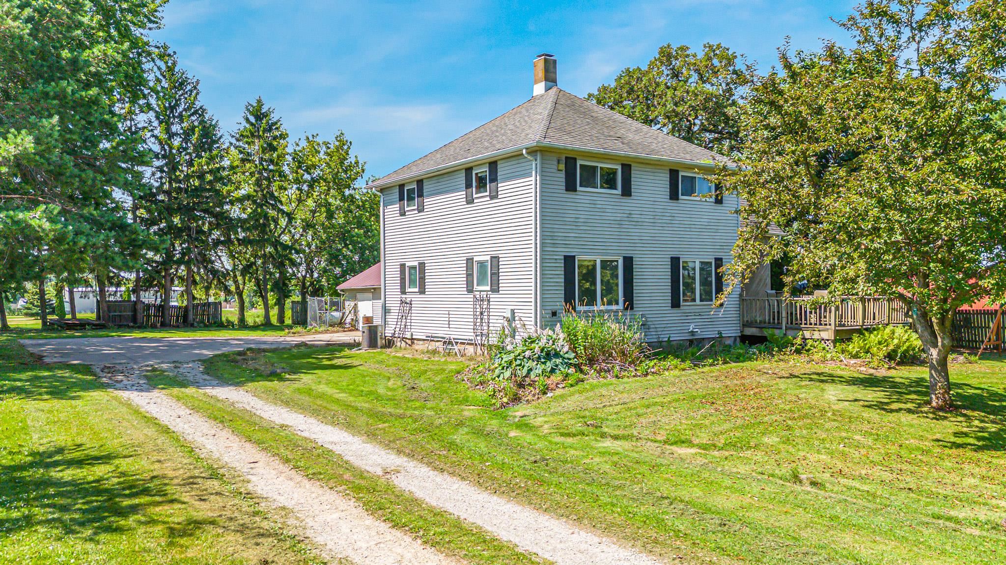 1896 E MAIN Street property preview photograph