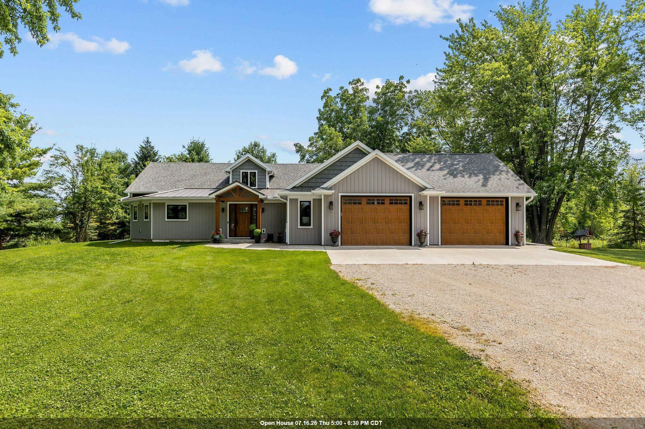 8079 COUNTY ROAD MM property preview photograph