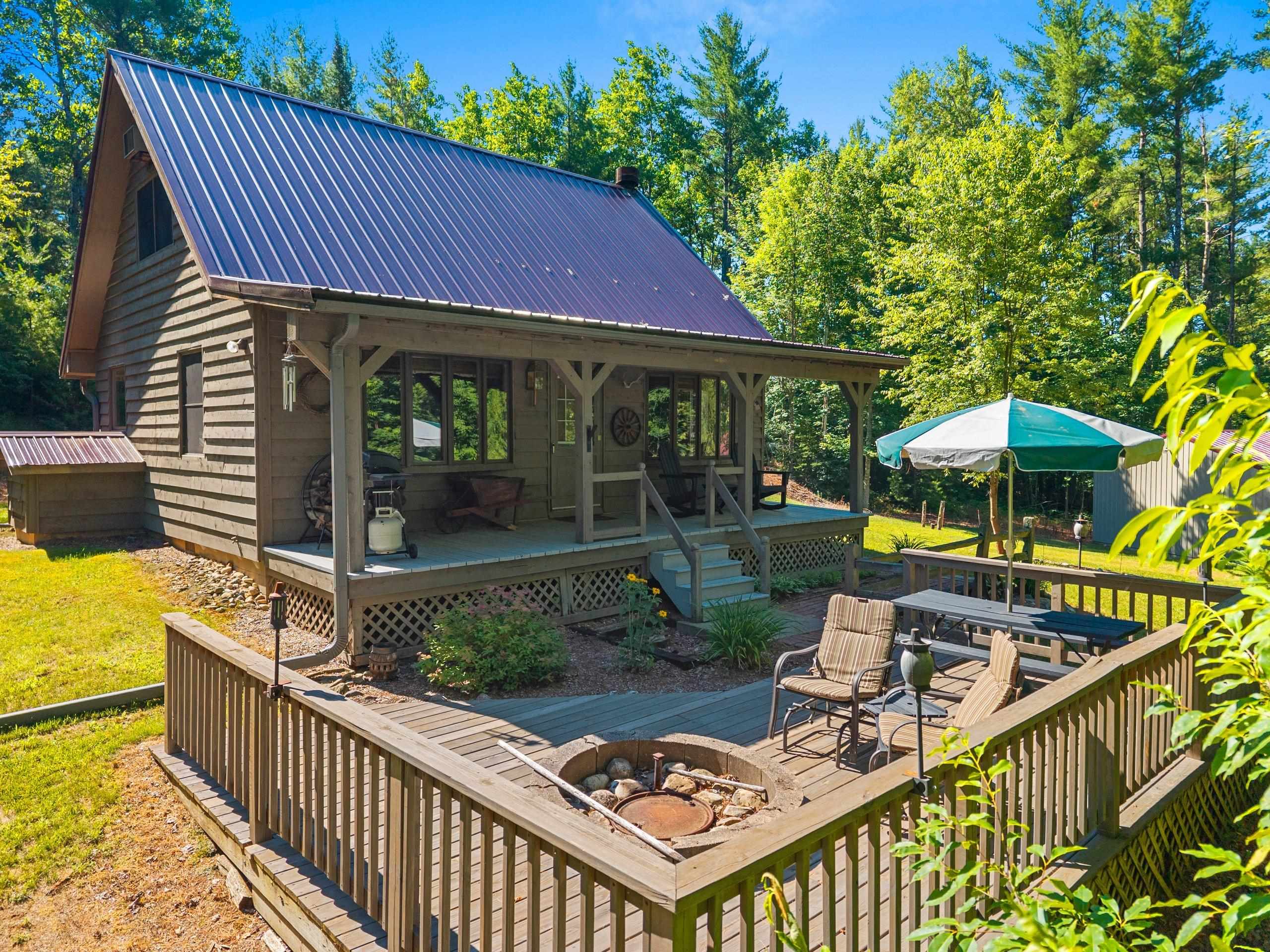 N17148 LAURIE Lane property preview photograph