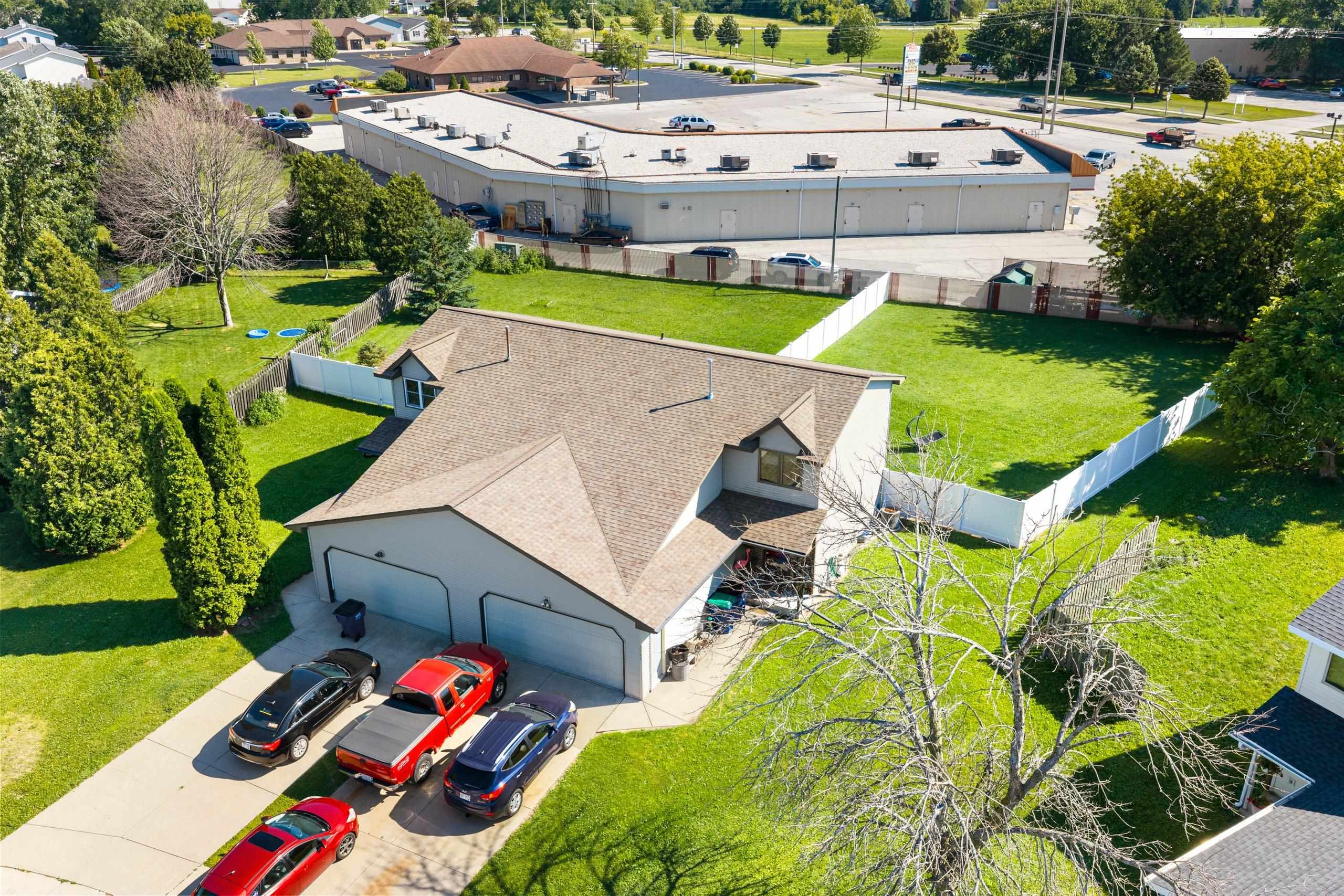 2744 MONACO Drive property preview photograph