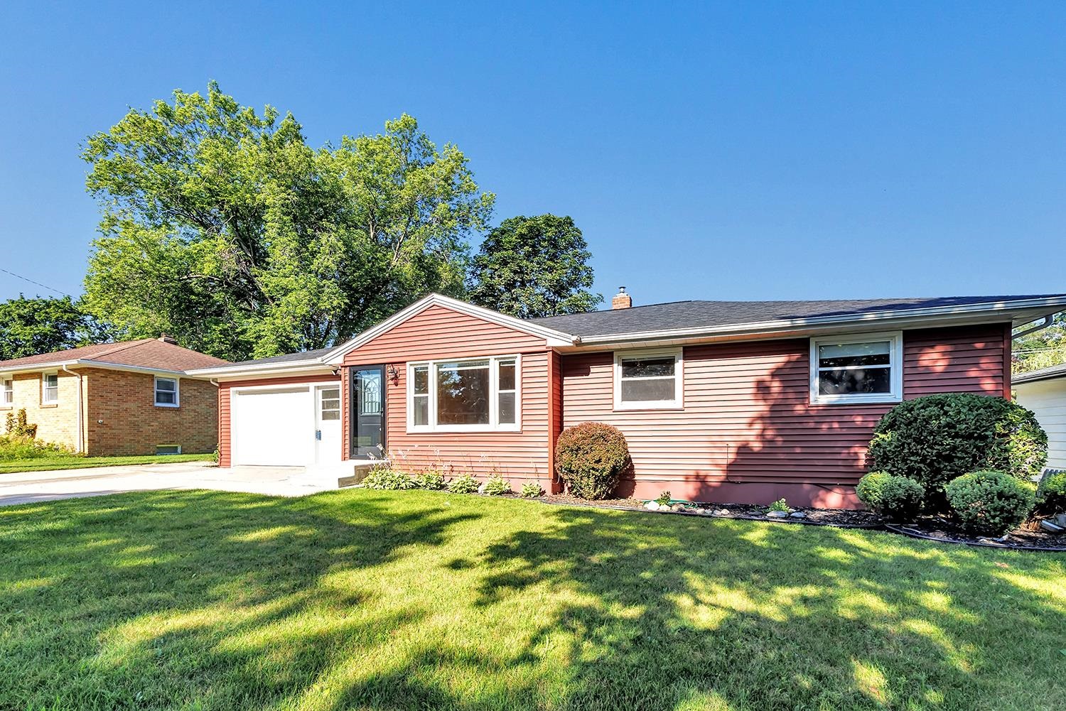 557 RUTH Street property preview photograph