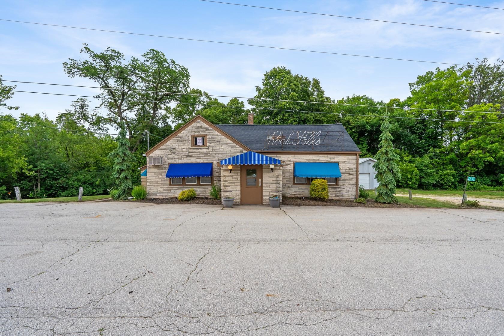 6053 ROCK FALLS Road property preview photograph