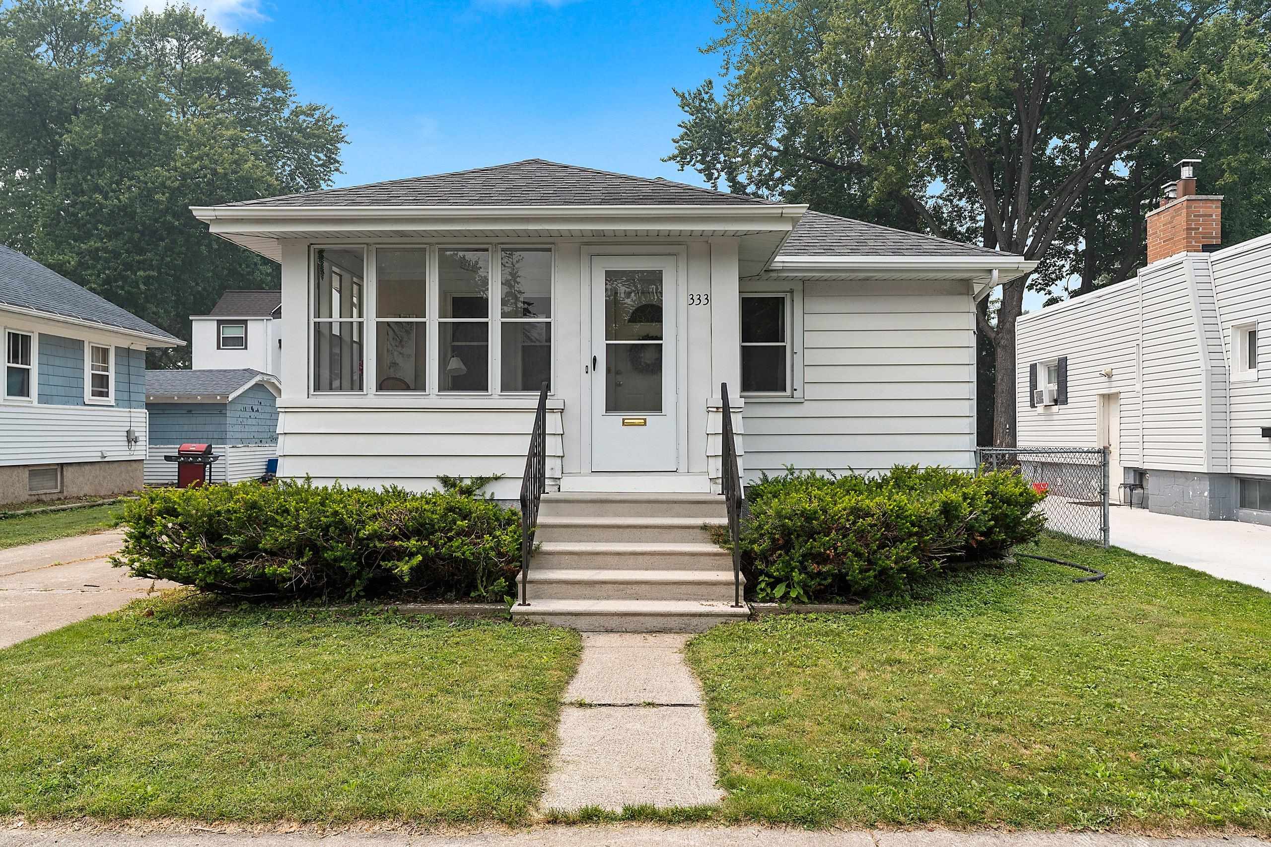 333 COLUMBIA Avenue property preview photograph
