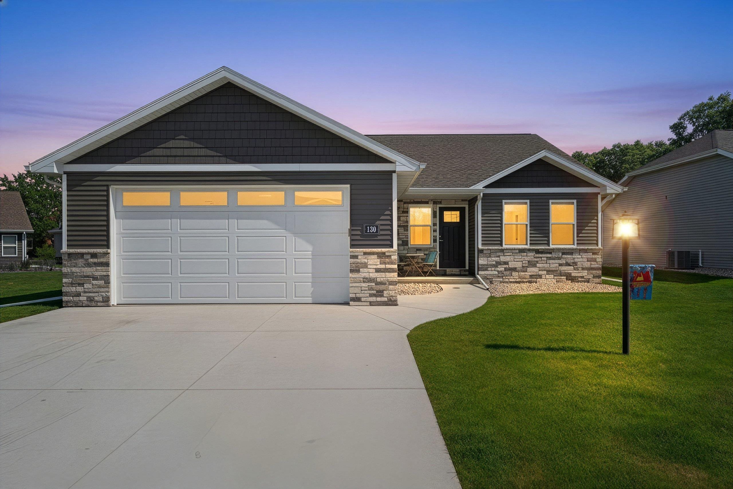 130 GOLF COURSE Drive property preview photograph
