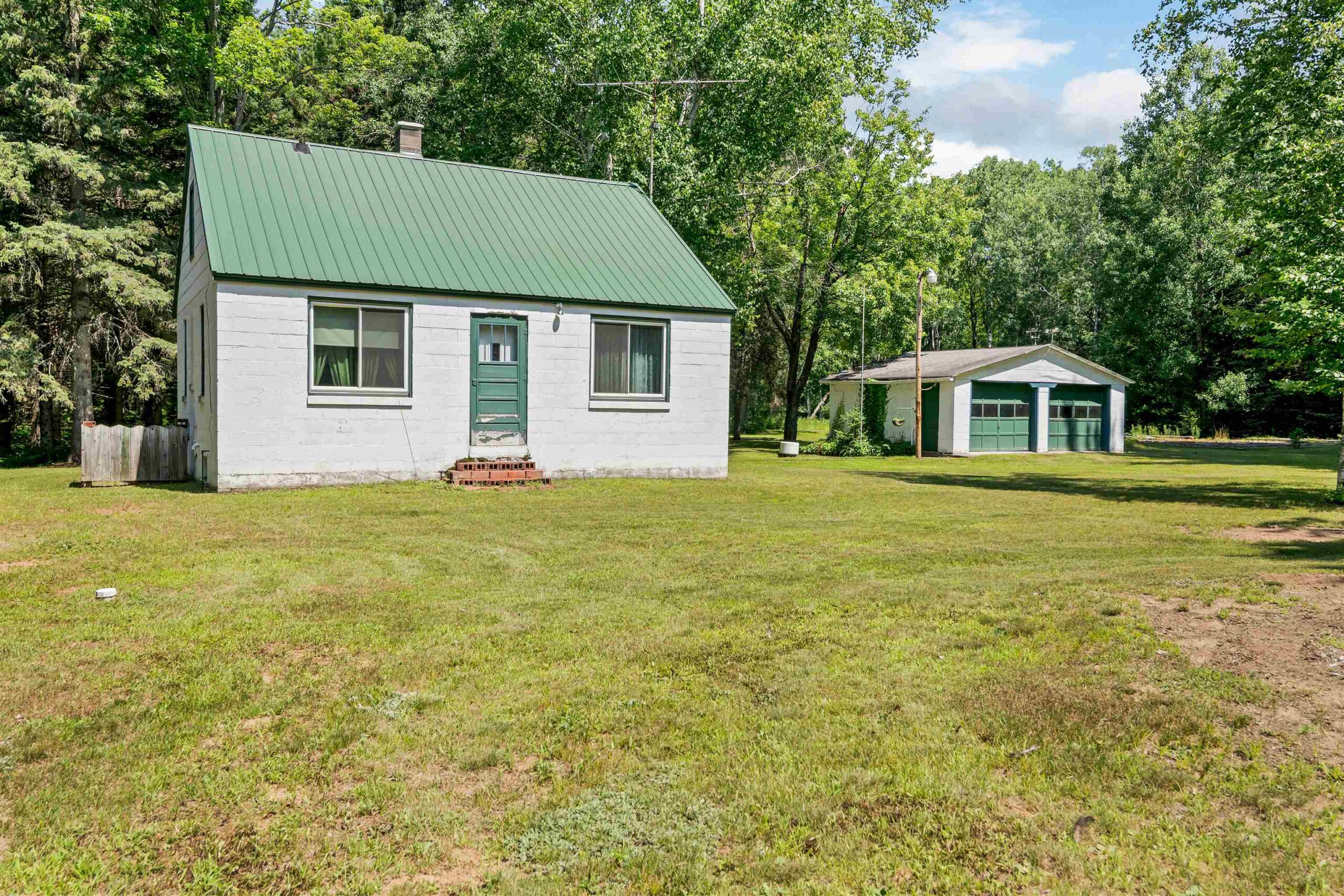 W12818 RANCH Road property preview photograph