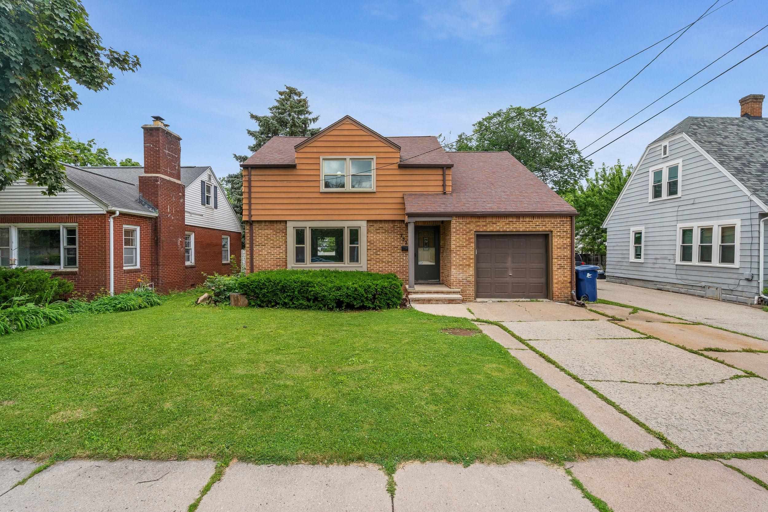 732 TAYCO Street property preview photograph
