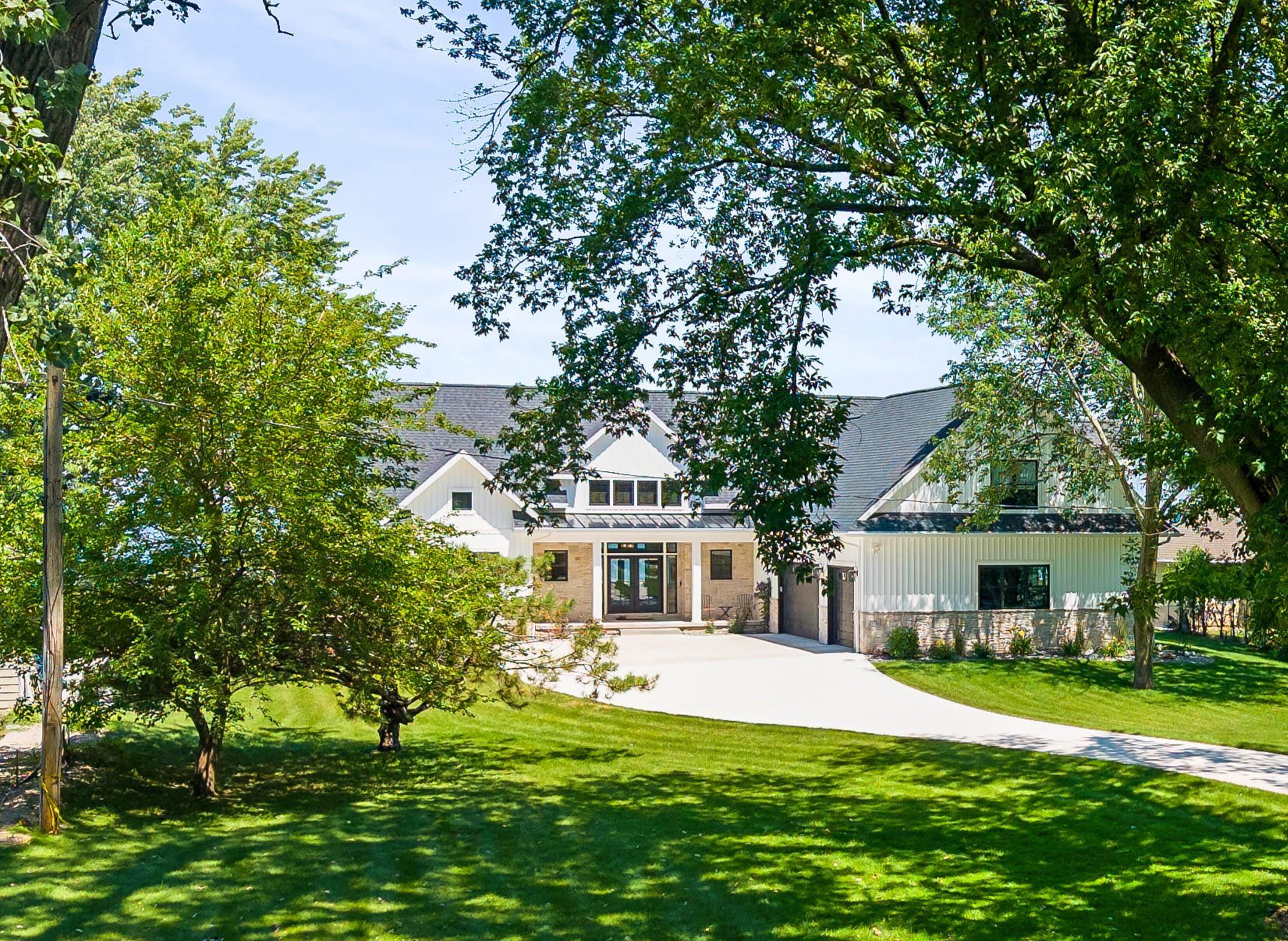 1751 EAST SHORE Circle property preview photograph