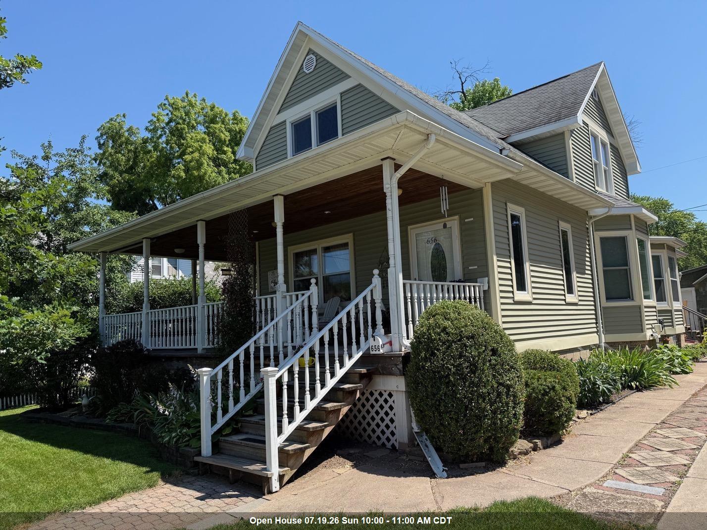 656 OAK Street property preview photograph