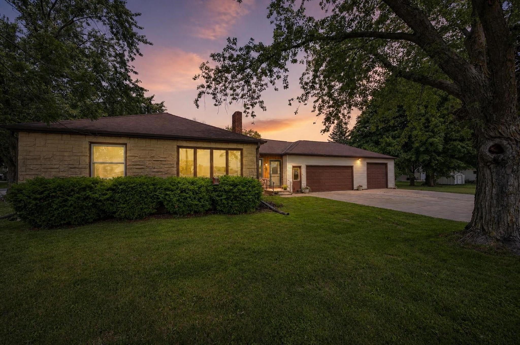 306 ELM Street property preview photograph