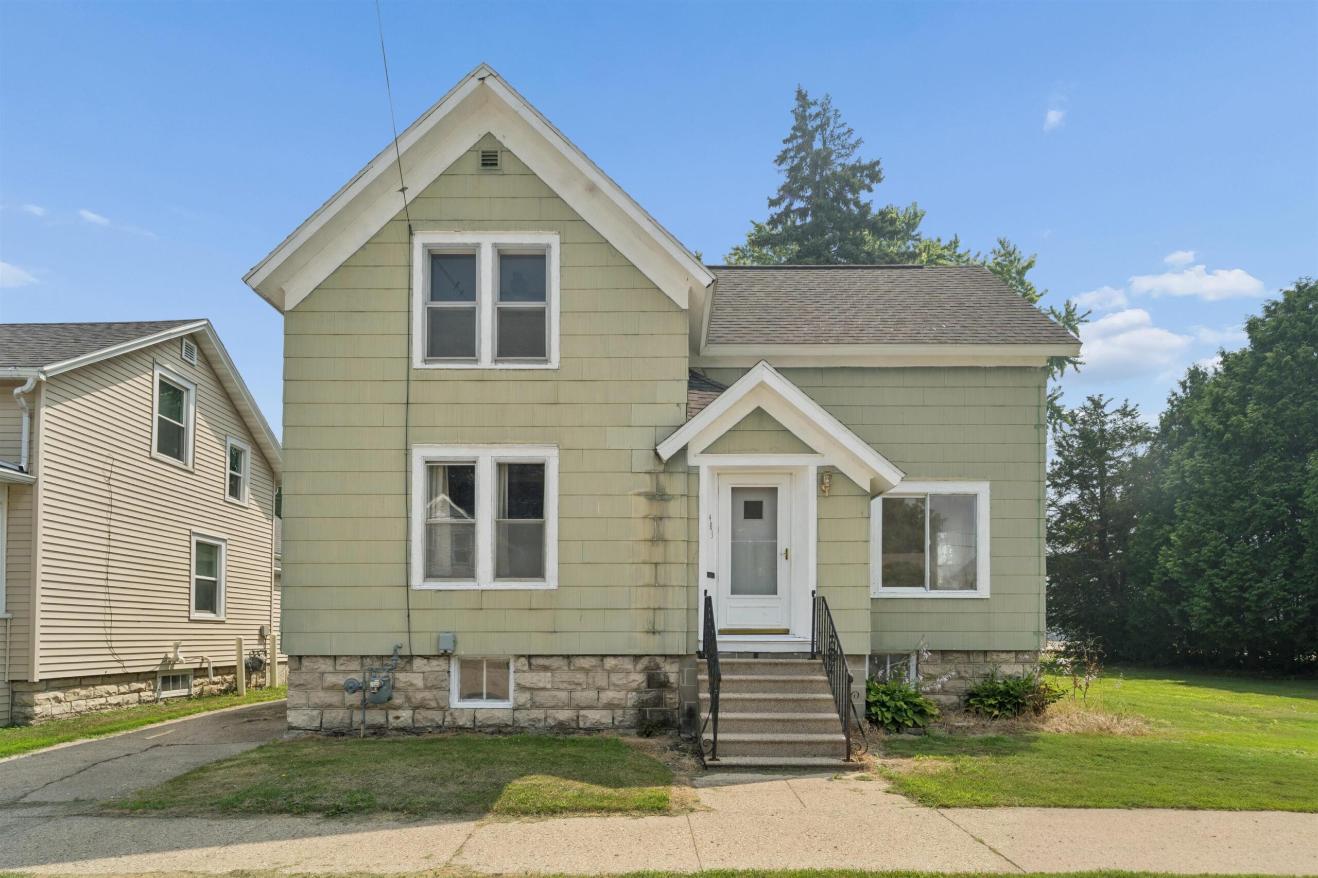 483 TEMPERANCE Street property preview photograph