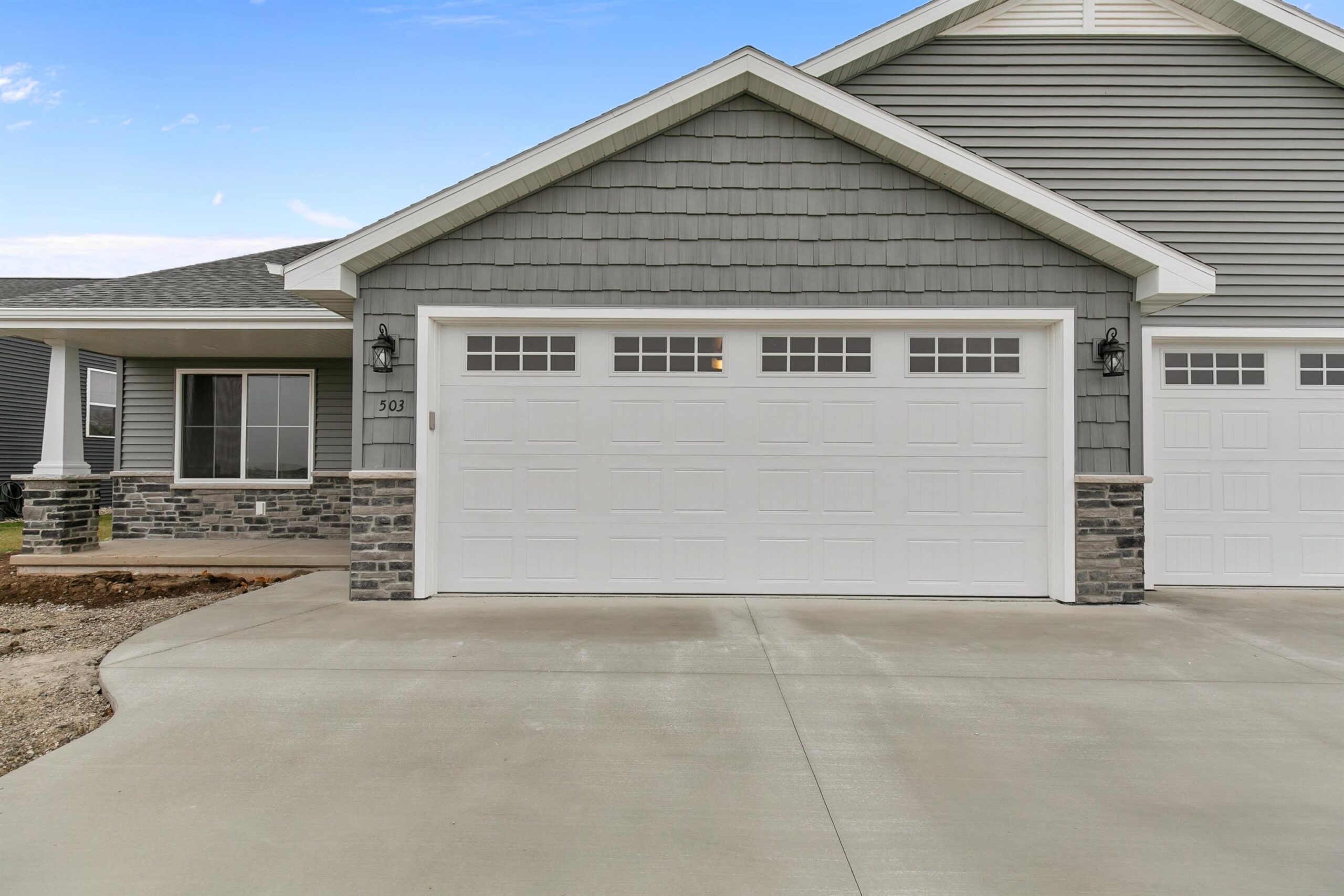 503 FOUNDERS Way property preview photograph