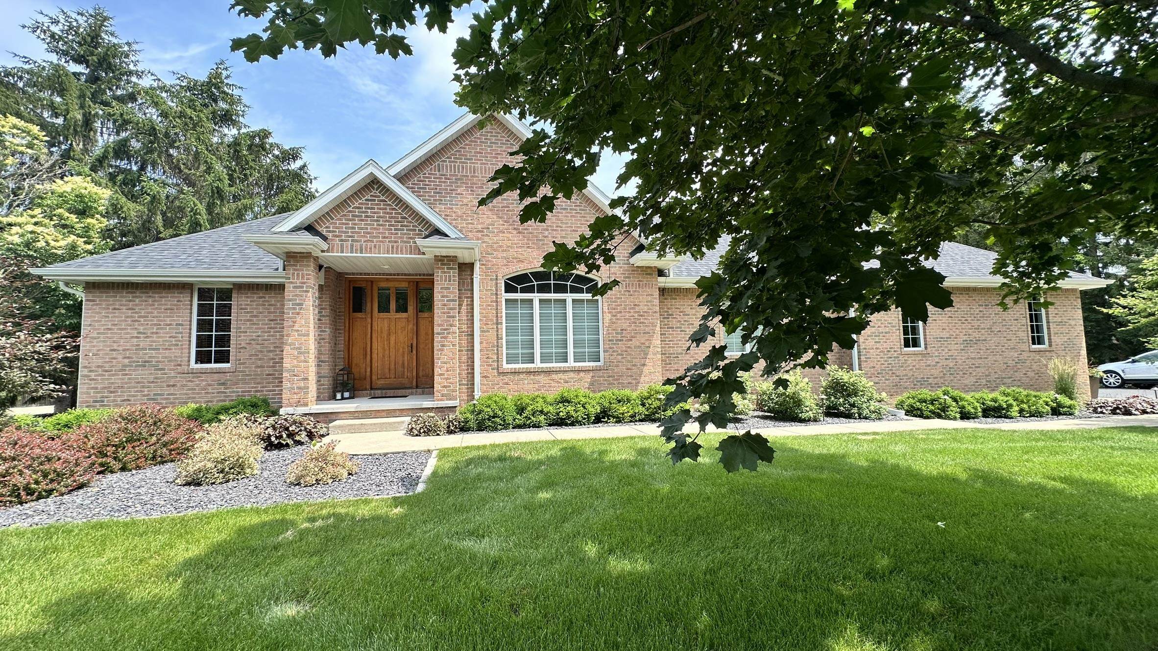 4536 VALHALLA Road property preview photograph
