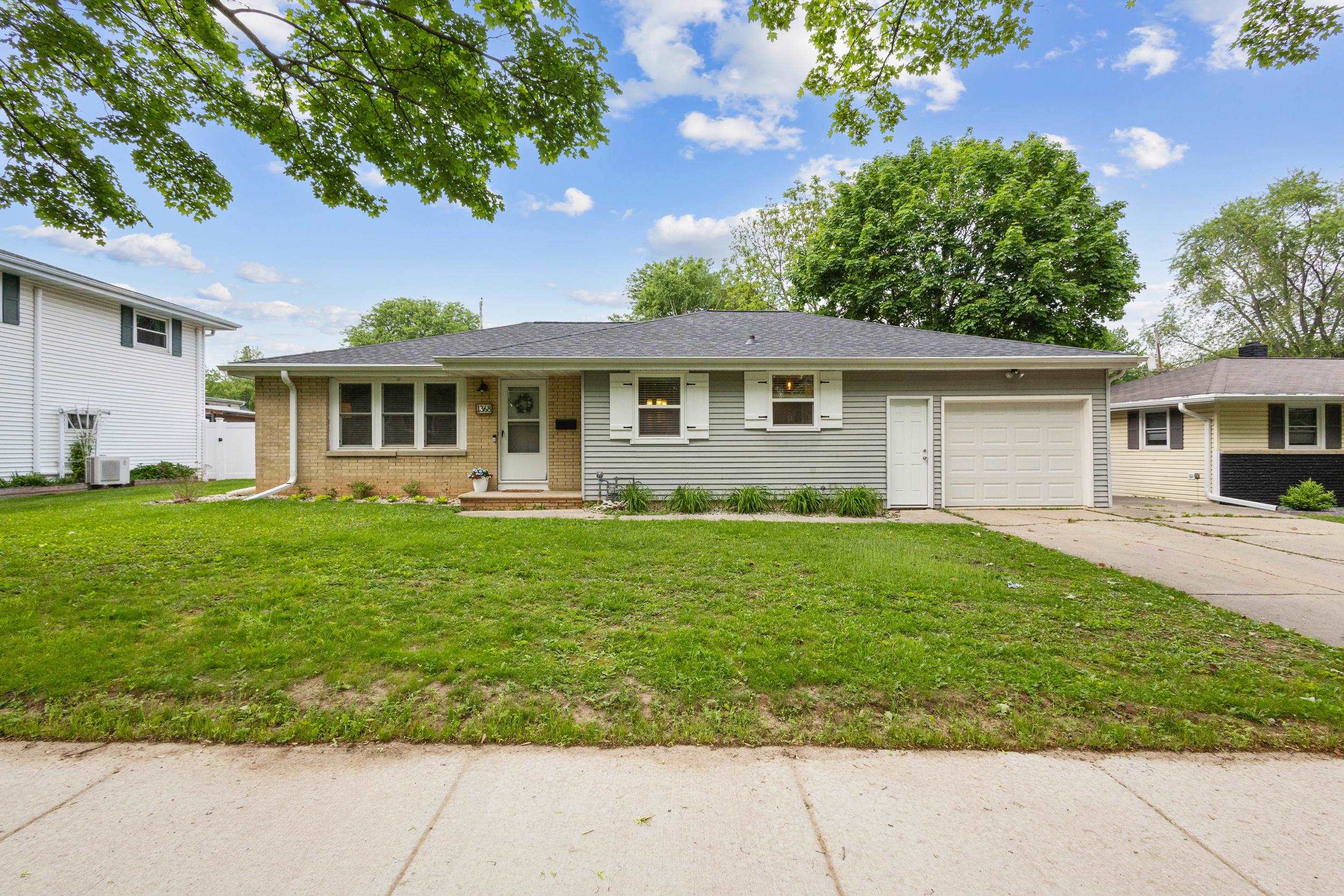 1368 LIBERTY Street property preview photograph