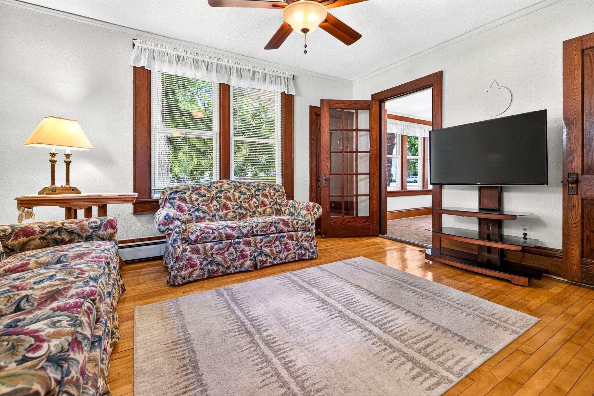 2013 DOTY Street property preview photograph