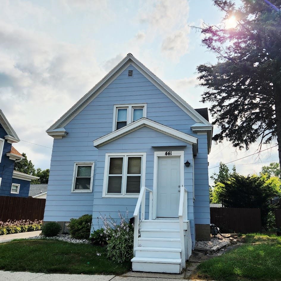 441 AMORY Street property preview photograph